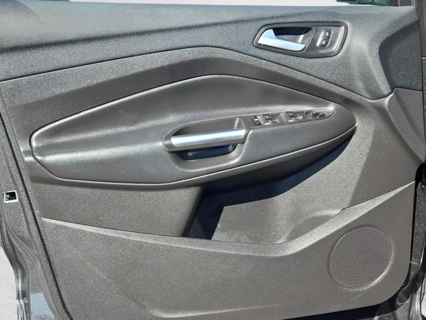 2018 Ford Escape SEL (1FMCU0HD3JU) with an Other engine, located at 521 Old Farm Lane Rd, Prattville, AL, 36066, (334) 325-1505, 32.482460, -86.416367 - **Discover Your Perfect Adventure Companion: 2018 Ford Escape SEL at Gils Auto - Prattville!**<br /> <br /> Are you searching for an SUV that combines comfort, style, and functionality for your family adventures? Look no further than this 2018 Ford Escape SEL, available now at Gils Auto, your truste - Photo#10