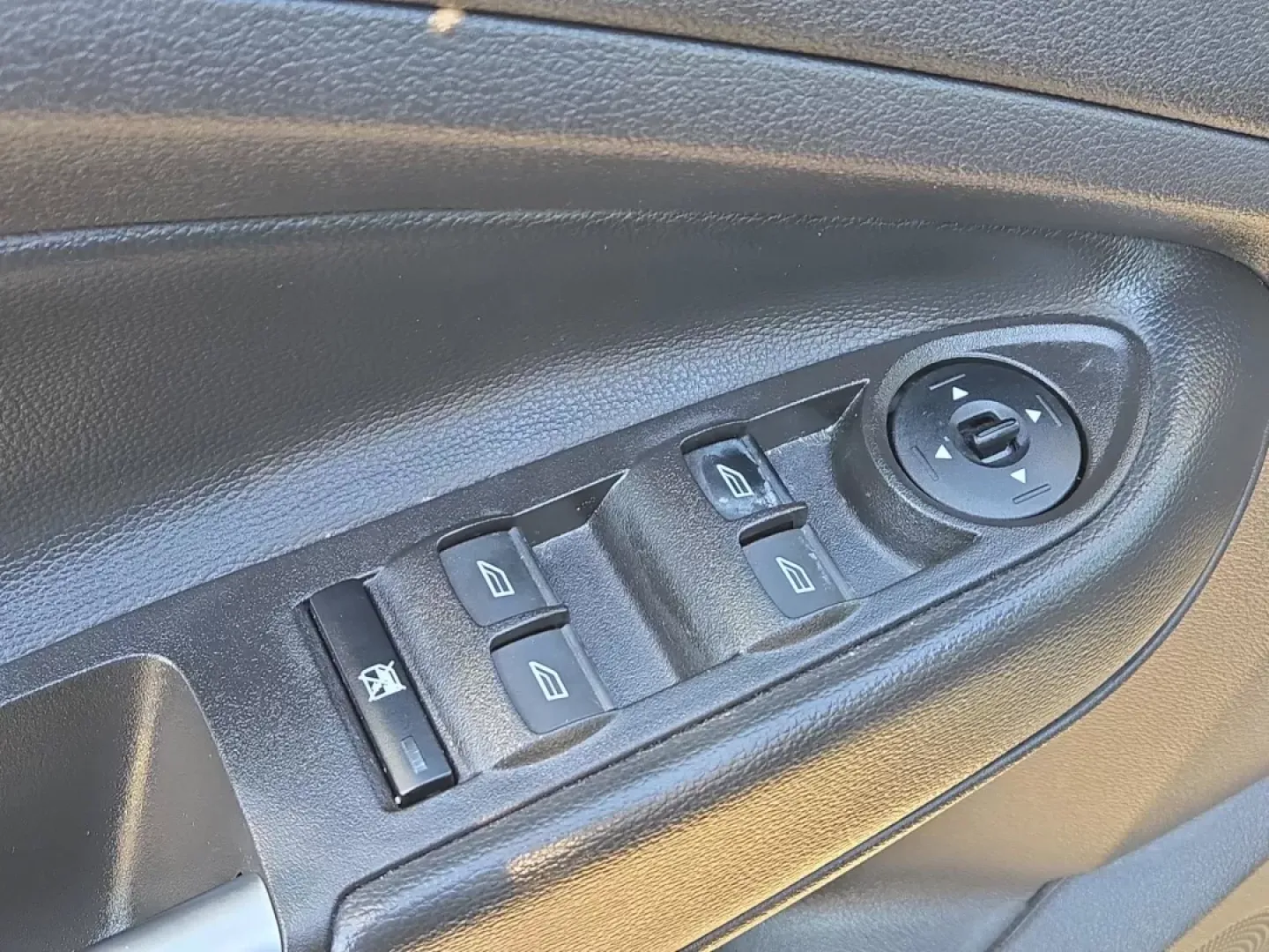 2018 Ford Escape SEL (1FMCU0HD3JU) with an Other engine, located at 521 Old Farm Lane Rd, Prattville, AL, 36066, (334) 325-1505, 32.482460, -86.416367 - **Discover Your Perfect Adventure Companion: 2018 Ford Escape SEL at Gils Auto - Prattville!**<br /> <br /> Are you searching for an SUV that combines comfort, style, and functionality for your family adventures? Look no further than this 2018 Ford Escape SEL, available now at Gils Auto, your truste - Photo#11