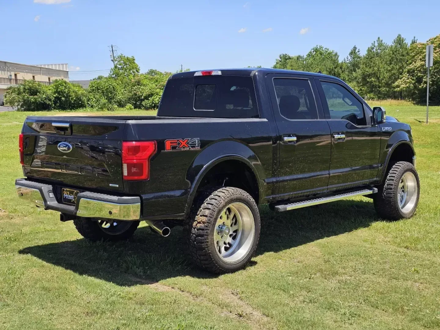 2018 Ford F-150 LARIAT (1FTEW1EG4JK) with an Other engine, located at 521 Old Farm Lane Rd, Prattville, AL, 36066, (334) 325-1505, 32.482460, -86.416367 - **Explore the Great Outdoors in Comfort: 2018 Ford F-150 LARIAT for Sale at Gils Auto - Prattville, AL!**<br /> <br /> Are you ready to elevate your adventures and enjoy weekend getaways in style? Look no further than this stunning 2018 Ford F-150 LARIAT, available now at Gils Auto, your premier Buy - Photo#5