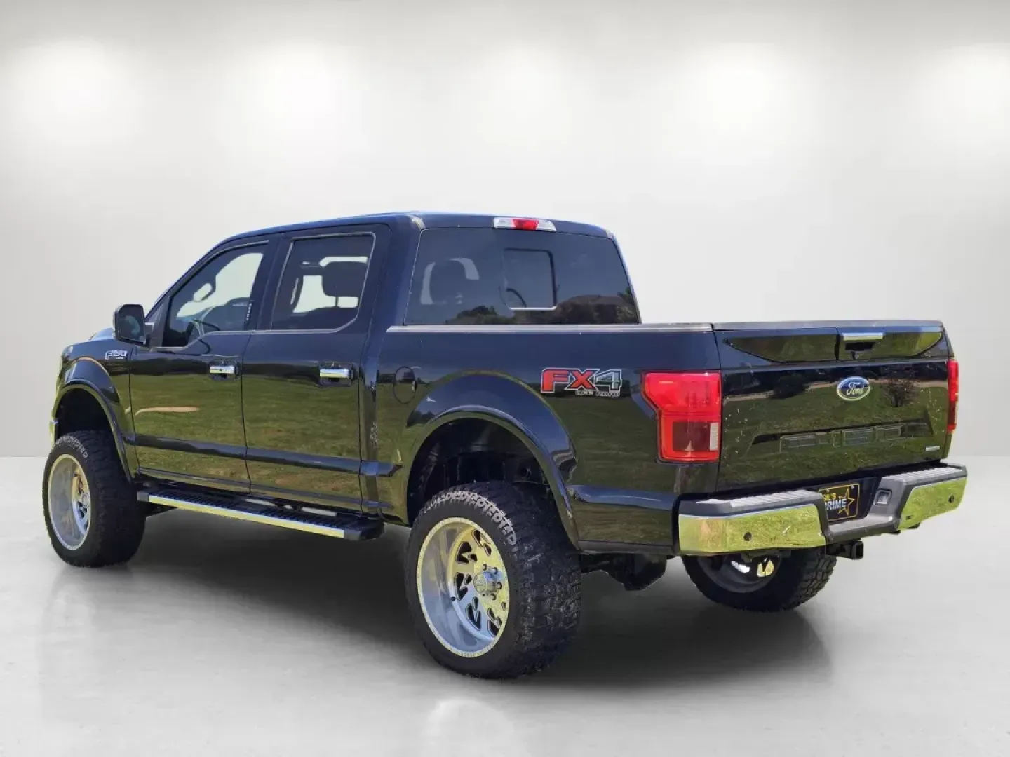 2018 Ford F-150 LARIAT (1FTEW1EG4JK) with an Other engine, located at 521 Old Farm Lane Rd, Prattville, AL, 36066, (334) 325-1505, 32.482460, -86.416367 - **Explore the Great Outdoors in Comfort: 2018 Ford F-150 LARIAT for Sale at Gils Auto - Prattville, AL!**<br /> <br /> Are you ready to elevate your adventures and enjoy weekend getaways in style? Look no further than this stunning 2018 Ford F-150 LARIAT, available now at Gils Auto, your premier Buy - Photo#7