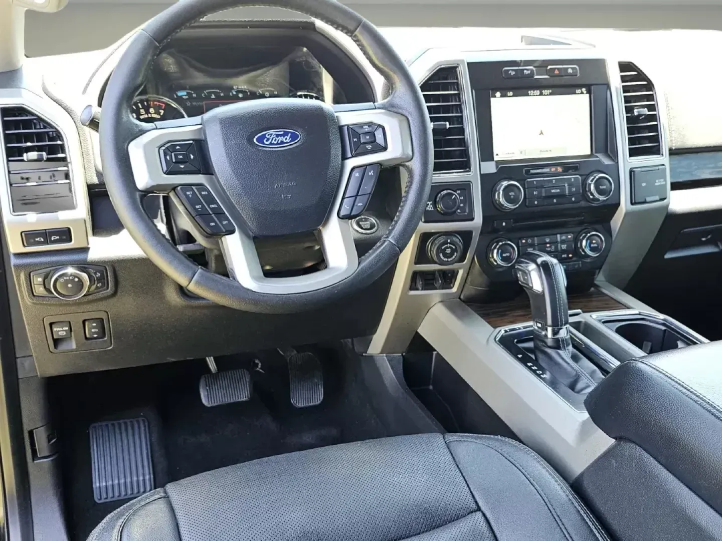 2018 Ford F-150 LARIAT (1FTEW1EG4JK) with an Other engine, located at 521 Old Farm Lane Rd, Prattville, AL, 36066, (334) 325-1505, 32.482460, -86.416367 - **Explore the Great Outdoors in Comfort: 2018 Ford F-150 LARIAT for Sale at Gils Auto - Prattville, AL!**<br /> <br /> Are you ready to elevate your adventures and enjoy weekend getaways in style? Look no further than this stunning 2018 Ford F-150 LARIAT, available now at Gils Auto, your premier Buy - Photo#16