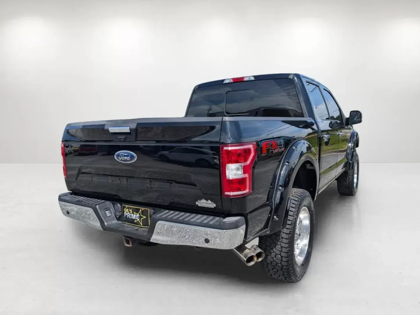 2018 Ford F-150 XLT (1FTEW1E5XJK) with an Other engine, located at 3959 U.S. 80 W, Phenix City, AL, 36870, (334) 297-4885, 32.469296, -85.135185 - For those seeking a rugged, reliable vehicle that can handle both everyday commutes and weekend adventures, the 2018 Ford F-150 XLT Crew Cab Pickup is a perfect match. Imagine tackling off-road trails or loading up the family for a trip to the local park-this truck is built to accommodate your lifes - Photo#4