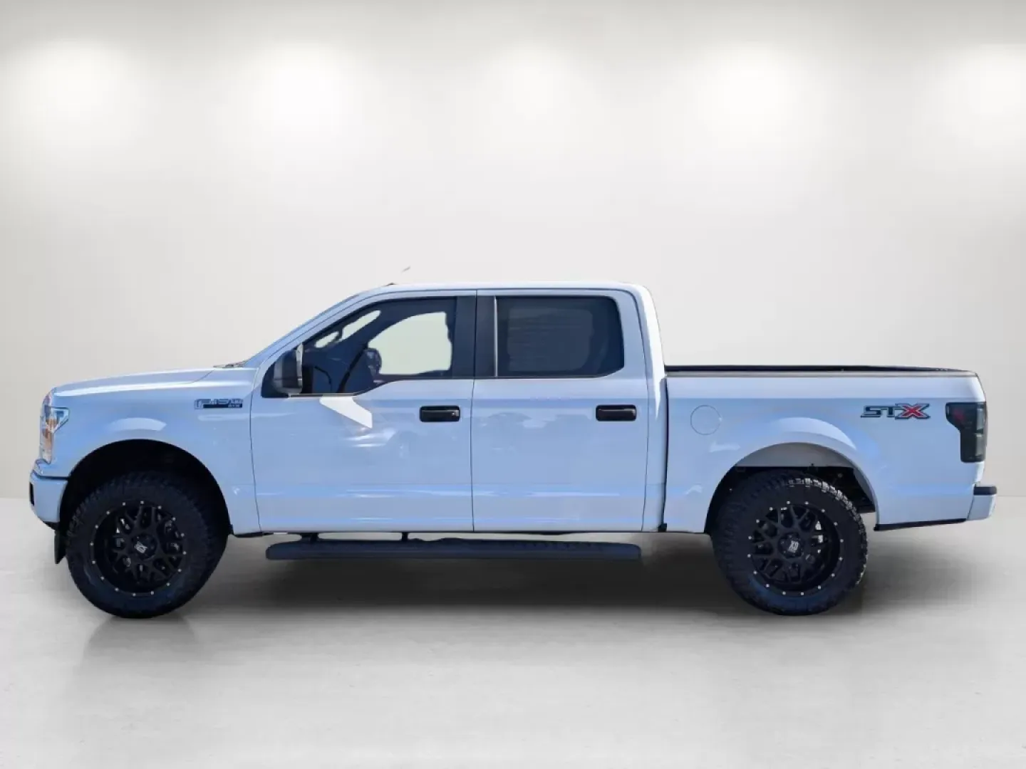 2018 Ford F-150 XLT (1FTEW1CP3JK) with an Other engine, located at 3959 U.S. 80 W, Phenix City, AL, 36870, (334) 297-4885, 32.469296, -85.135185 - Discover the perfect blend of rugged capability and everyday practicality with our 2018 Ford F-150, available now at Gils Auto in Phenix City, AL. Designed for those who embrace adventure without compromising on comfort, this Crew Cab Pickup is your ideal companion for both weekend getaways and dail - Photo#8