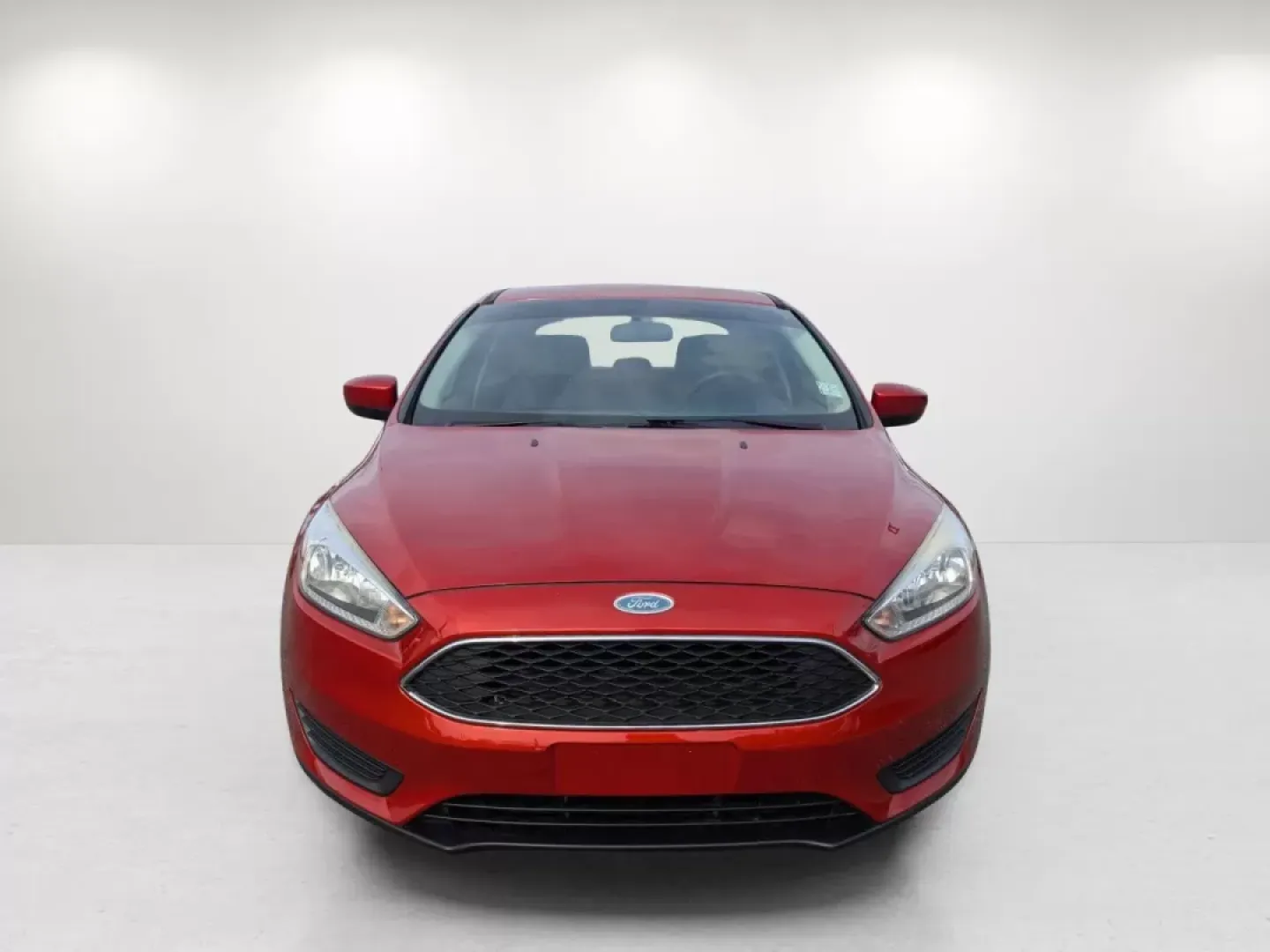 2018 Ford Focus SE (1FADP3F27JL) with an Other engine, located at 5115 14th Ave., Columbus, GA, 31904, (706) 323-0345, 32.511494, -84.971046 - **Discover Your Next Adventure with the 2018 Ford Focus SE at Gils Auto!**<br /> <br /> Are you on the lookout for a reliable vehicle that seamlessly blends style, efficiency, and affordability? Look no further than the 2018 Ford Focus SE, now available at Gils Auto in Phenix City, AL! Perfect for c - Photo#2