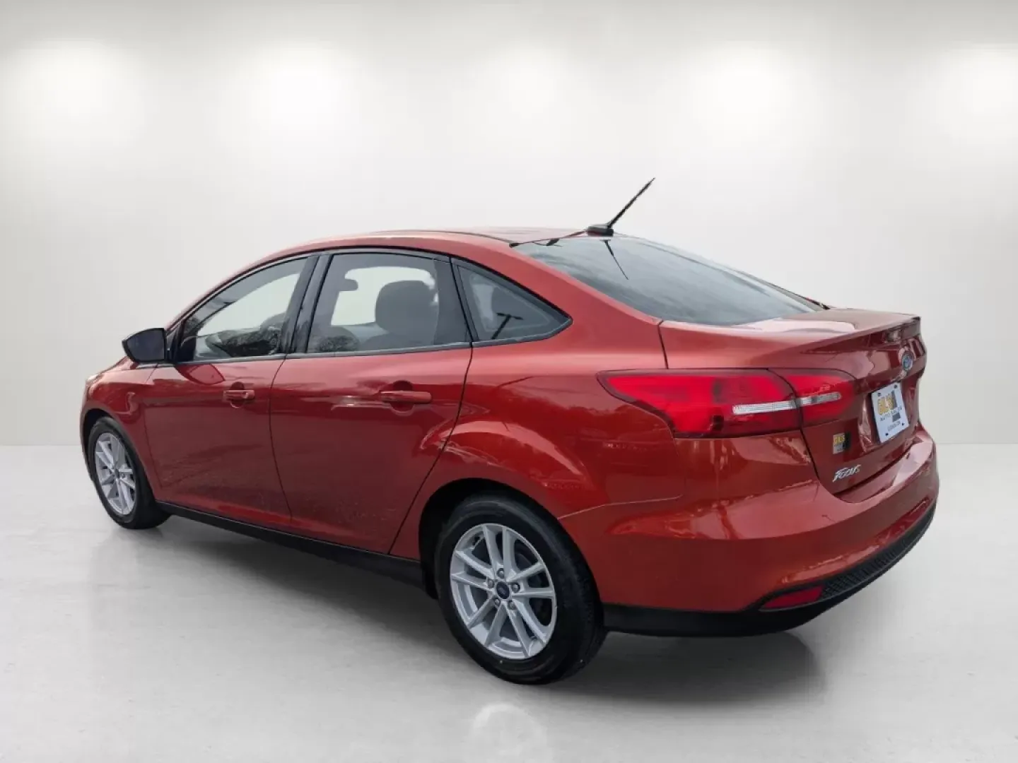 2018 Ford Focus SE (1FADP3F27JL) with an Other engine, located at 5115 14th Ave., Columbus, GA, 31904, (706) 323-0345, 32.511494, -84.971046 - **Discover Your Next Adventure with the 2018 Ford Focus SE at Gils Auto!**<br /> <br /> Are you on the lookout for a reliable vehicle that seamlessly blends style, efficiency, and affordability? Look no further than the 2018 Ford Focus SE, now available at Gils Auto in Phenix City, AL! Perfect for c - Photo#7