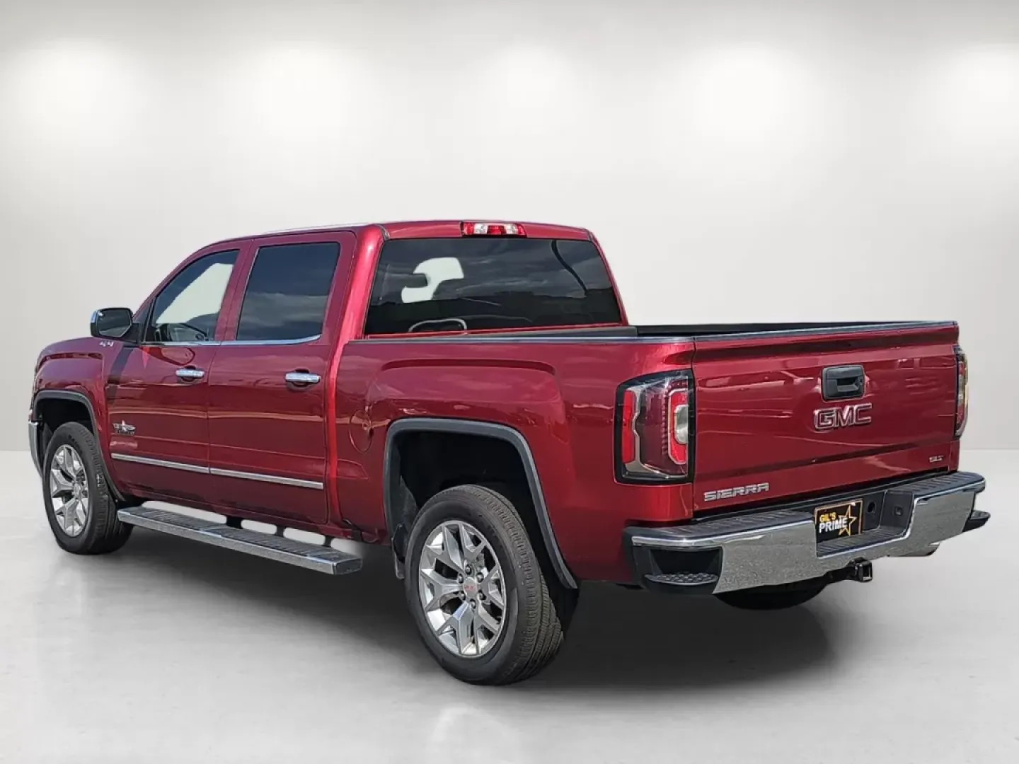 2018 /Cocoa/Dune GMC Sierra 1500 SLT (3GTU2NECXJG) with an Other engine, located at 3959 U.S. 80 W, Phenix City, AL, 36870, (334) 297-4885, 32.469296, -85.135185 - Experience the ultimate blend of power and comfort with the 2018 GMC Sierra 1500 SLT, a truck that's not just a vehicle-it's your partner in adventure, ideal for both weekend getaways and daily commutes. Whether you're hauling equipment for a weekend project or cruising through Phenix City, AL, this - Photo#7