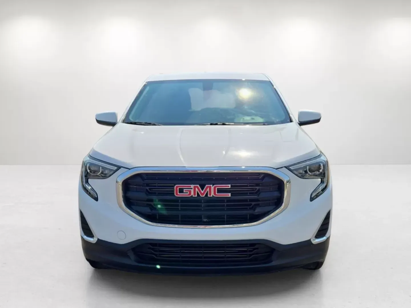 2018 /Jet Black GMC Terrain SLE (3GKALMEV4JL) with an Other engine, located at 521 Old Farm Lane Rd, Prattville, AL, 36066, (334) 325-1505, 32.482460, -86.416367 - **Adventure Awaits with the 2018 GMC Terrain SLE Perfect for Your Growing Family!**<br /> <br /> Are you ready to elevate your family adventures? Look no further than the 2018 GMC Terrain SLE, available now at Gils Auto in Prattville, AL! This stylish SUV is tailored for families on the go, weekend - Photo#2