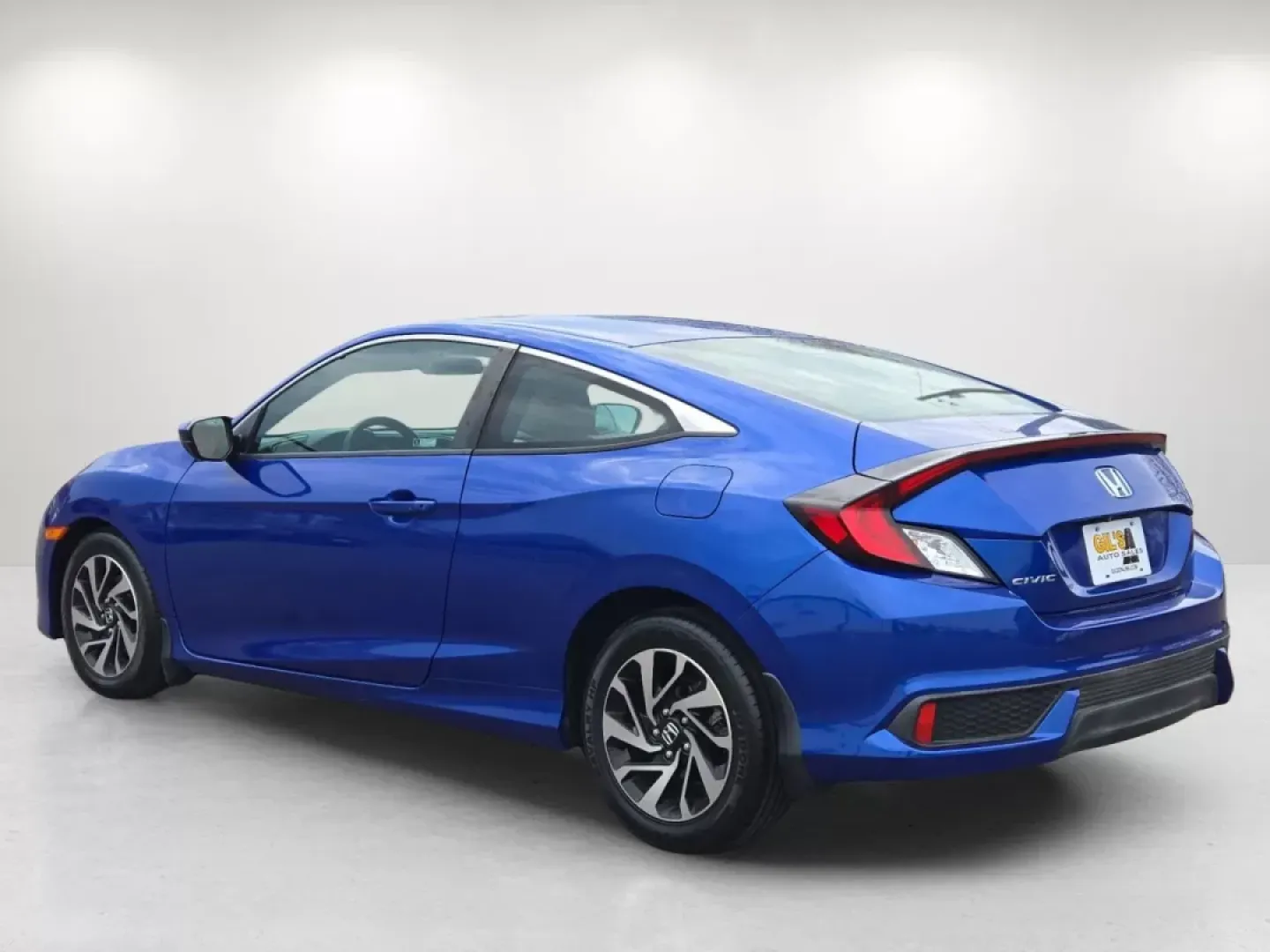 2018 Honda Civic Coupe LX-P (2HGFC4B08JH) with an Other engine, located at 521 Old Farm Lane Rd, Prattville, AL, 36066, (334) 325-1505, 32.482460, -86.416367 - **Unleash Your Inner Adventurer with the 2018 Honda Civic Coupe LX-P!**<br /> <br /> Are you searching for a reliable vehicle that seamlessly fits into your active lifestyle? Look no further than this stunning 2018 Honda Civic Coupe LX-P, available now at Gils Auto in Prattville, AL. Whether you're - Photo#6