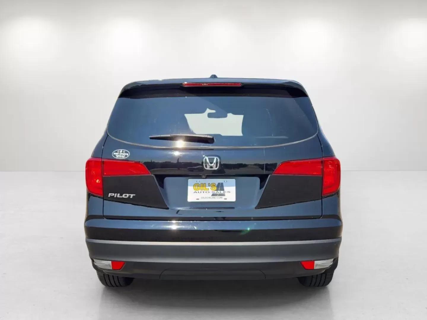 2018 Honda Pilot EX-L (5FNYF5H63JB) with an Other engine, located at 521 Old Farm Lane Rd, Prattville, AL, 36066, (334) 325-1505, 32.482460, -86.416367 - Rev up your lifestyle with the perfect blend of comfort and versatility! Whether you're carting the kids to soccer practice, gearing up for an adventurous weekend getaway, or simply tackling your daily commute, the 2018 Honda Pilot EX-L is your ideal companion. This spacious SUV offers ample room, a - Photo#7