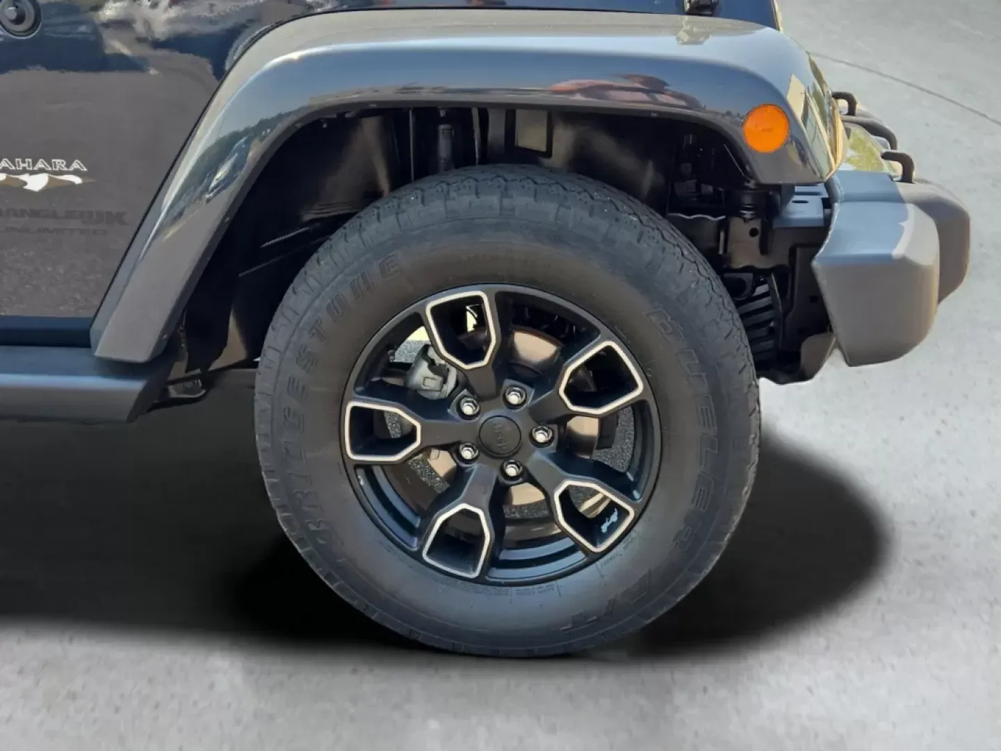 2018 /Black Jeep Wrangler Altitude (1C4BJWEG6JL) with an Other engine, located at 521 Old Farm Lane Rd, Prattville, AL, 36066, (334) 325-1505, 32.482460, -86.416367 - **Adventure Awaits: Drive Home This 2018 Jeep Wrangler Altitude!**<br /> <br /> Are you ready to embark on your next big adventure? Whether you're planning weekend getaways, tackling off-road trails, or simply cruising the streets of Prattville, AL, this 2018 Jeep Wrangler Altitude is the perfect co - Photo#3