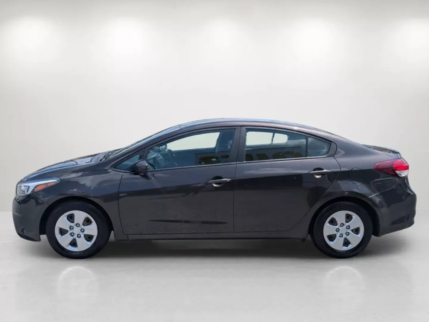 2018 /Black Kia Forte LX (3KPFK4A7XJE) with an Other engine, located at 7000 Northlake Connector, Columbus, GA, 31904, (706) 987-8085, 32.524975, -84.978134 - Are you on the hunt for a reliable vehicle that perfectly balances comfort, style, and affordability? Look no further than this stunning 2018 Kia Forte LX, available now at Gils Auto in Phenix City, Alabama. Whether you're commuting to work, running errands, or planning a weekend getaway, this sedan - Photo#7