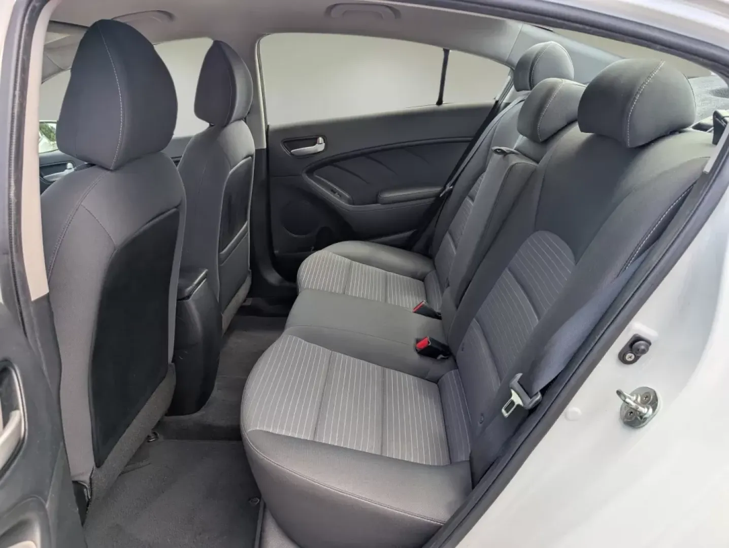 2018 /Black Kia Forte LX (3KPFL4A76JE) with an Other engine, located at 1430 Gateway Drive, Opelika, AL, 36801, (334) 239-0944, 32.637871, -85.409790 - **Drive Your Future with the 2018 Kia Forte LX Perfect for Budget-Conscious Buyers!**<br /> <br /> Are you in the market for a reliable sedan that balances comfort, affordability, and style? Look no further than the 2018 Kia Forte LX, available now at Gils Auto in Phenix City, AL. Whether you're co - Photo#10