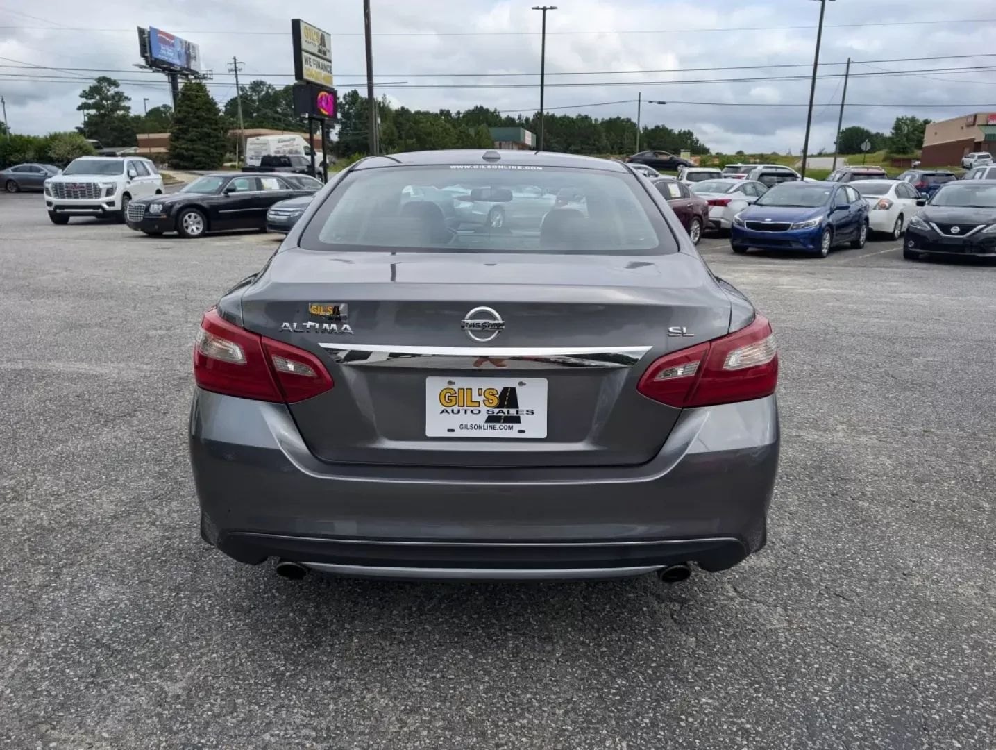 2018 /Charcoal Nissan Altima 2.5 SL (1N4AL3AP7JC) with an Other engine, located at 3959 U.S. 80 W, Phenix City, AL, 36870, (334) 297-4885, 32.469296, -85.135185 - Are you ready to elevate your daily drives? Meet the 2018 Nissan Altima 2.5 SL, the perfect blend of style, comfort, and practicality for those who crave a reliable sedan that adapts to their busy lifestyle. Whether you're commuting to work, running errands in Phenix City, or planning a road trip wi - Photo#5