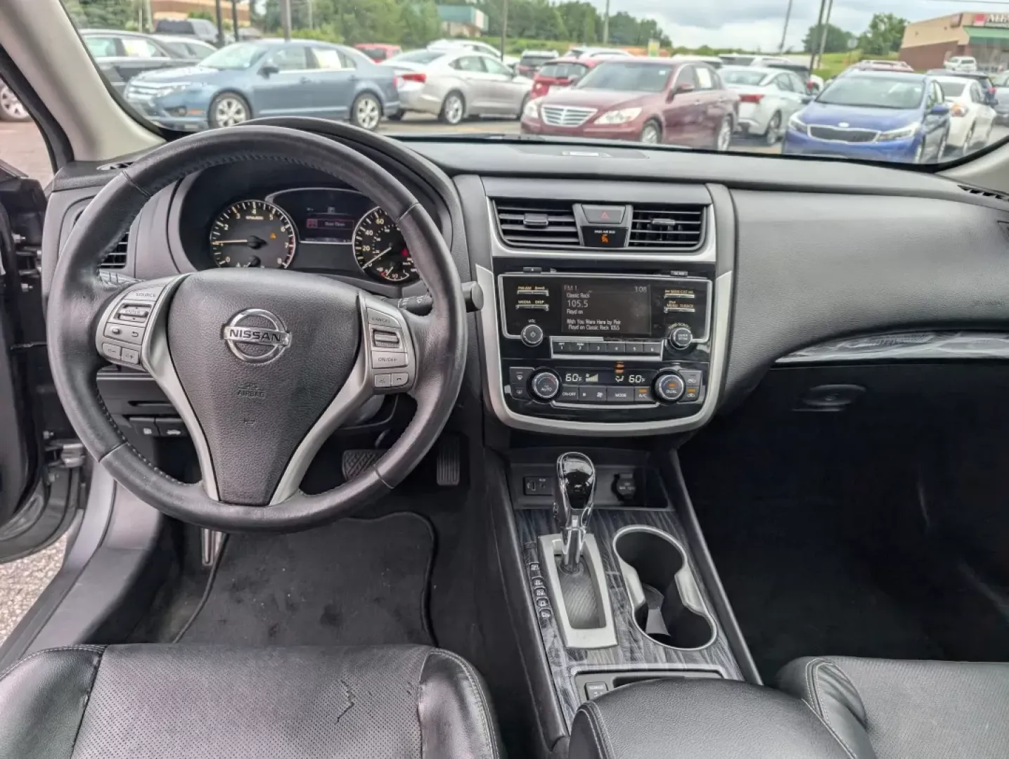 2018 /Charcoal Nissan Altima 2.5 SL (1N4AL3AP7JC) with an Other engine, located at 3959 U.S. 80 W, Phenix City, AL, 36870, (334) 297-4885, 32.469296, -85.135185 - Are you ready to elevate your daily drives? Meet the 2018 Nissan Altima 2.5 SL, the perfect blend of style, comfort, and practicality for those who crave a reliable sedan that adapts to their busy lifestyle. Whether you're commuting to work, running errands in Phenix City, or planning a road trip wi - Photo#11