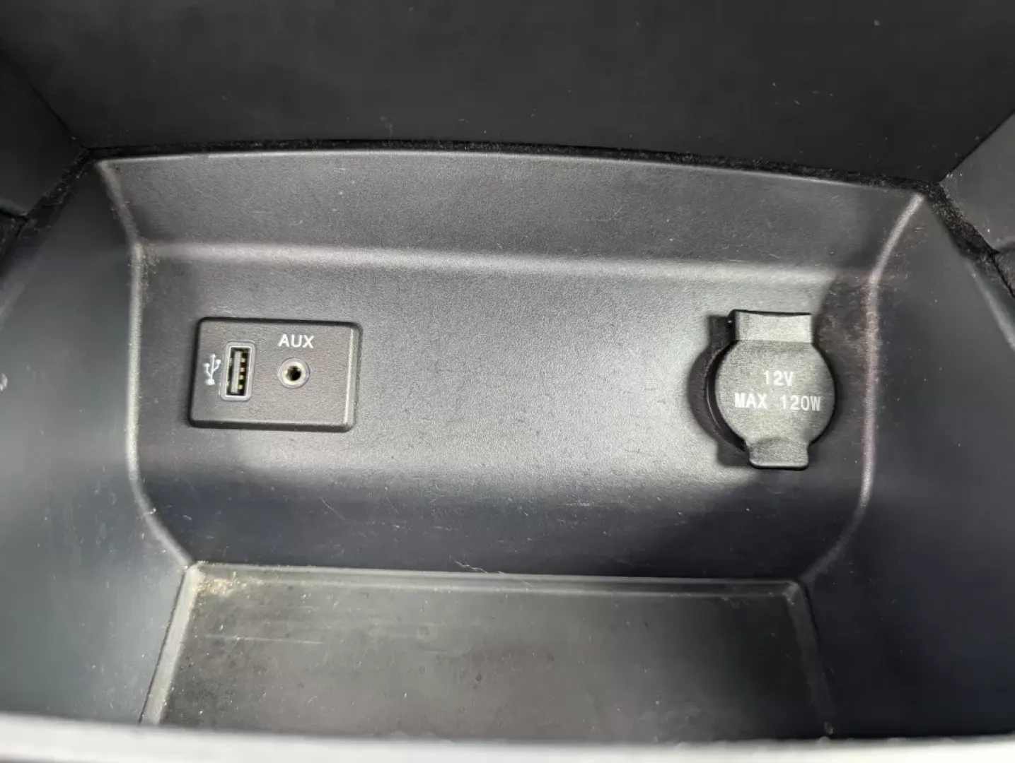 2018 /Charcoal Nissan Altima 2.5 SL (1N4AL3AP7JC) with an Other engine, located at 3959 U.S. 80 W, Phenix City, AL, 36870, (334) 297-4885, 32.469296, -85.135185 - Are you ready to elevate your daily drives? Meet the 2018 Nissan Altima 2.5 SL, the perfect blend of style, comfort, and practicality for those who crave a reliable sedan that adapts to their busy lifestyle. Whether you're commuting to work, running errands in Phenix City, or planning a road trip wi - Photo#13