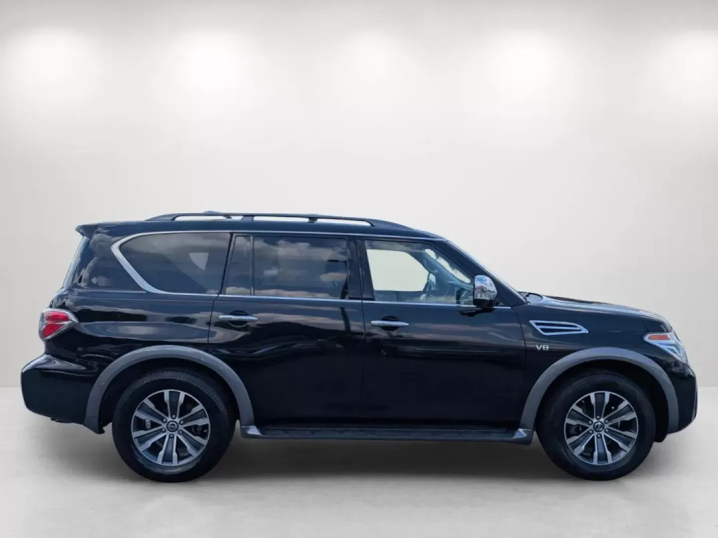 2018 /Charcoal Nissan Armada SL (JN8AY2ND8J9) with an Other engine, located at 3959 U.S. 80 W, Phenix City, AL, 36870, (334) 297-4885, 32.469296, -85.135185 - **Discover Adventure with the 2018 Nissan Armada SL at Gils Auto - Your Trusted Buy Here Pay Here Dealer in Phenix City, AL!**<br /> <br /> Whether you're a growing family seeking spacious comfort or an adventurous soul ready for weekend getaways, the 2018 Nissan Armada SL is your all-in-one solutio - Photo#4