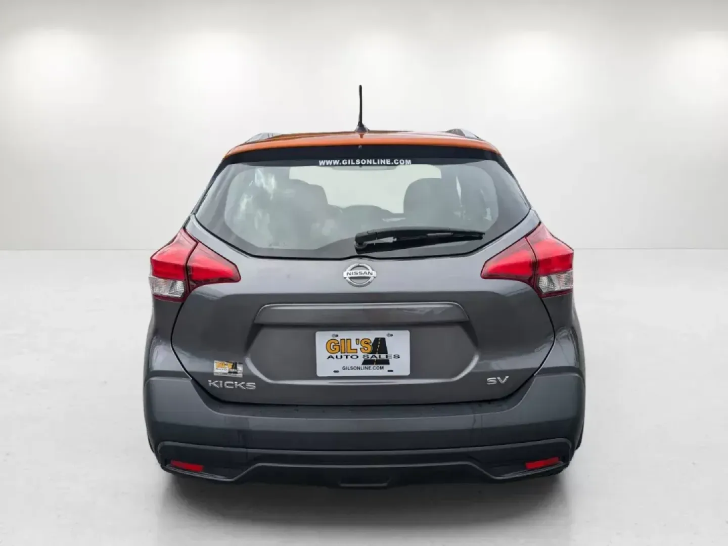 2018 /Charcoal Nissan Kicks SV (3N1CP5CU3JL) with an Regular Unleaded I-4 1.6 L/98 engine, 1-Speed CVT w/OD transmission, located at 5115 14th Ave., Columbus, GA, 31904, (706) 323-0345, 32.511494, -84.971046 - 2018 Nissan Kicks SV - Photo#5
