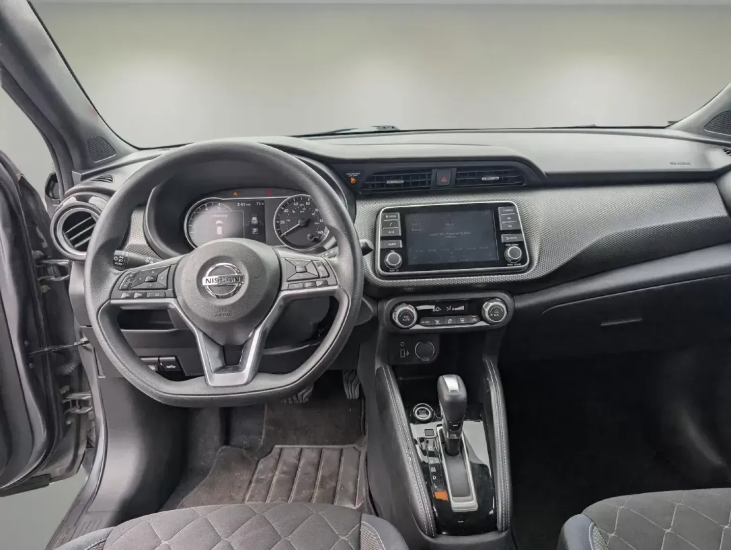 2018 /Charcoal Nissan Kicks SV (3N1CP5CU3JL) with an Regular Unleaded I-4 1.6 L/98 engine, 1-Speed CVT w/OD transmission, located at 5115 14th Ave., Columbus, GA, 31904, (706) 323-0345, 32.511494, -84.971046 - 2018 Nissan Kicks SV - Photo#11