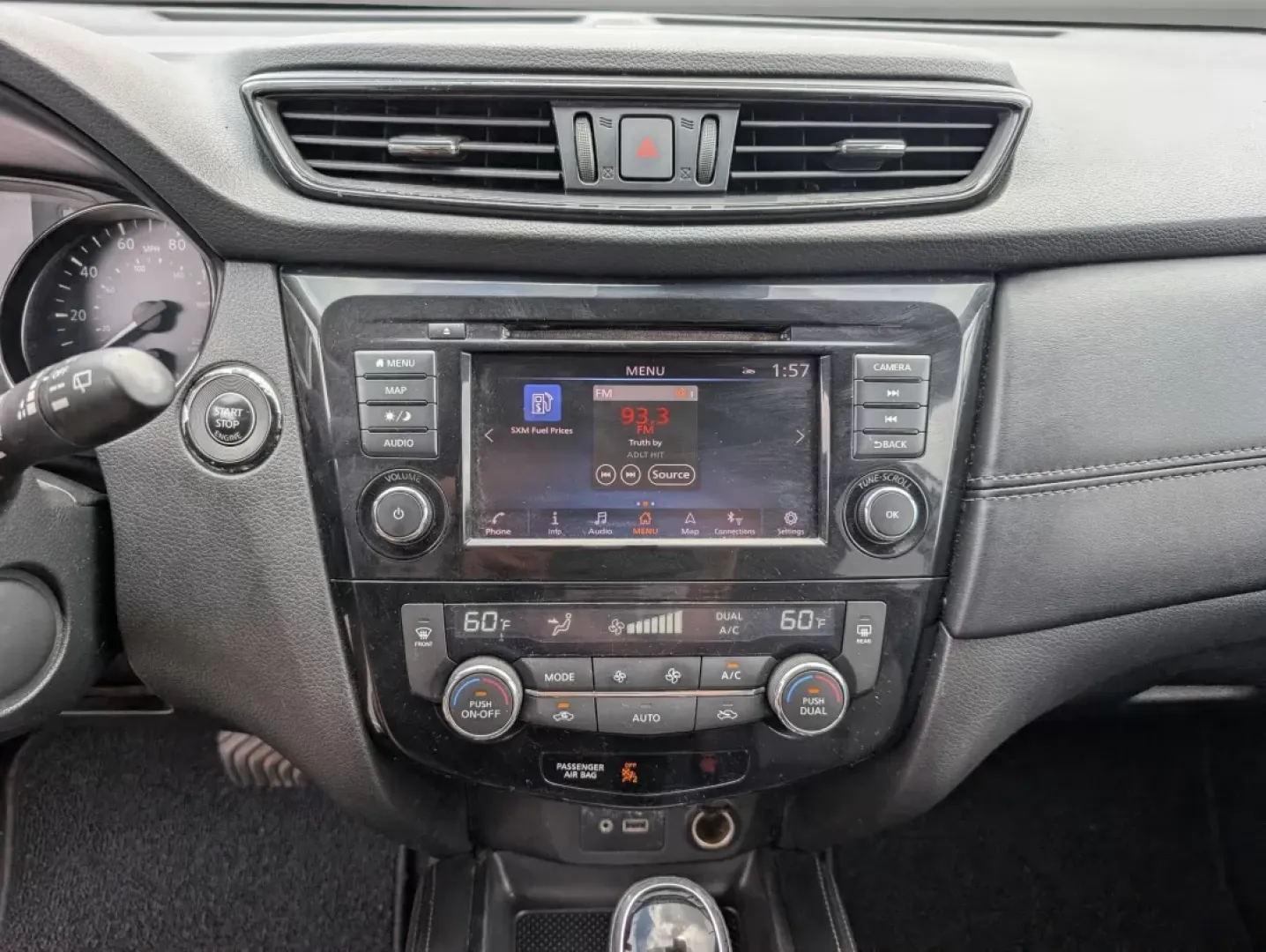 2018 /Charcoal Nissan Rogue SL (JN8AT2MV4JW) with an Other engine, located at 5115 14th Ave., Columbus, GA, 31904, (706) 323-0345, 32.511494, -84.971046 - ### Discover Your Next Adventure with the 2018 Nissan Rogue SL at Gils Auto in Phenix City, AL!<br /> <br /> Are you searching for a reliable SUV that effortlessly accommodates your busy lifestyle? Look no further than this stunning 2018 Nissan Rogue SL, available exclusively at Gils Auto. Located a - Photo#14