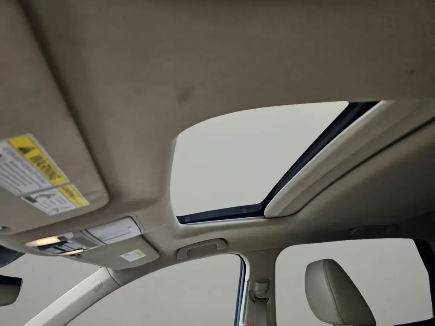 2019 Acura MDX w/Technology Pkg (5J8YD3H50KL) with an Other engine, located at 804 22nd Ave, Phenix City, AL, 36870, (334) 297-1860, 32.484749, -85.024475 - **Elevate Your Family Adventures with the 2019 Acura MDX at Gils Auto Phenix City, AL**<br /> <br /> If you're searching for the perfect SUV that effortlessly combines style, comfort, and versatility, look no further than this stunning 2019 Acura MDX with the Technology Package. Ideal for growing f - Photo#10