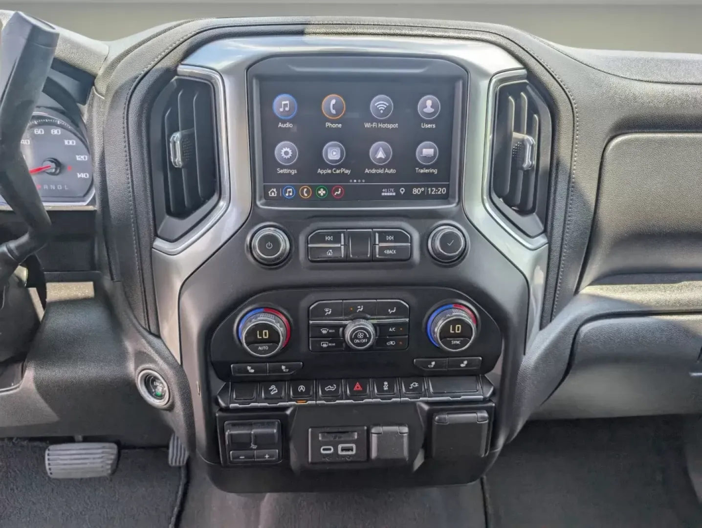 2019 /Jet Black Chevrolet Silverado 1500 LT (3GCUYDED8KG) with an Other engine, located at 521 Old Farm Lane Rd, Prattville, AL, 36066, (334) 325-1505, 32.482460, -86.416367 - Discover the thrill of adventure with this 2019 Chevrolet Silverado 1500 LT, a pickup truck designed for those who crave both ruggedness and comfort, perfect for weekend getaways or daily commuting in Phenix City, AL. Whether you're a growing family needing extra space or a weekend warrior ready for - Photo#13