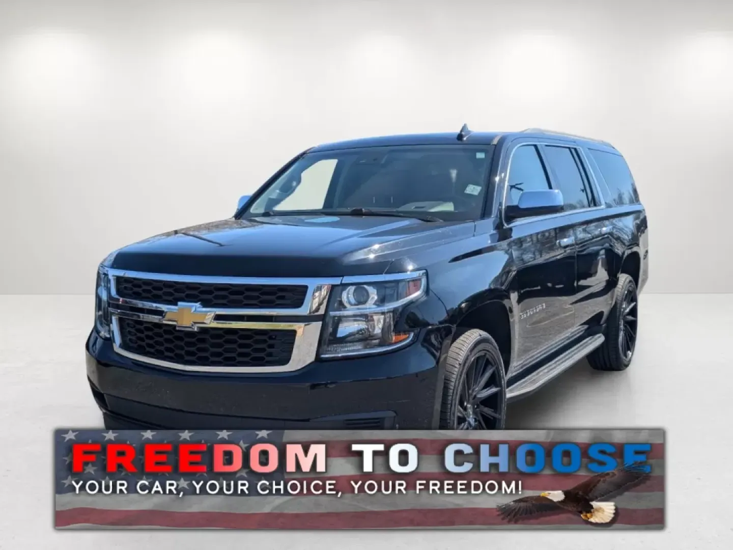 2019 /Cocoa/Dune Chevrolet Suburban LT (1GNSCHKC9KR) with an Other engine, located at 3959 U.S. 80 W, Phenix City, AL, 36870, (334) 297-4885, 32.469296, -85.135185 - **Adventure Awaits with the 2019 Chevrolet Suburban LT Perfect for Families and Road Trips!**<br /> <br /> If you're seeking a vehicle that combines power, space, and cutting-edge technology, look no further than the 2019 Chevrolet Suburban LT available at Gils Auto in Columbus, GA. This SUV is an - Photo#0