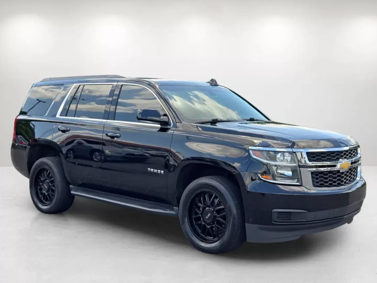 2019 /Jet Black Chevrolet Tahoe LS (1GNSCAKC7KR) with an Other engine, located at 521 Old Farm Lane Rd, Prattville, AL, 36066, (334) 325-1505, 32.482460, -86.416367 - **Discover the Perfect Family Adventure Vehicle: 2019 Chevrolet Tahoe LS at Gils Auto - Columbus #2!**<br /> <br /> Are you searching for a spacious, versatile SUV that can handle everything from school runs to weekend getaways? Look no further than the 2019 Chevrolet Tahoe LS, available now at Gils - Photo#1