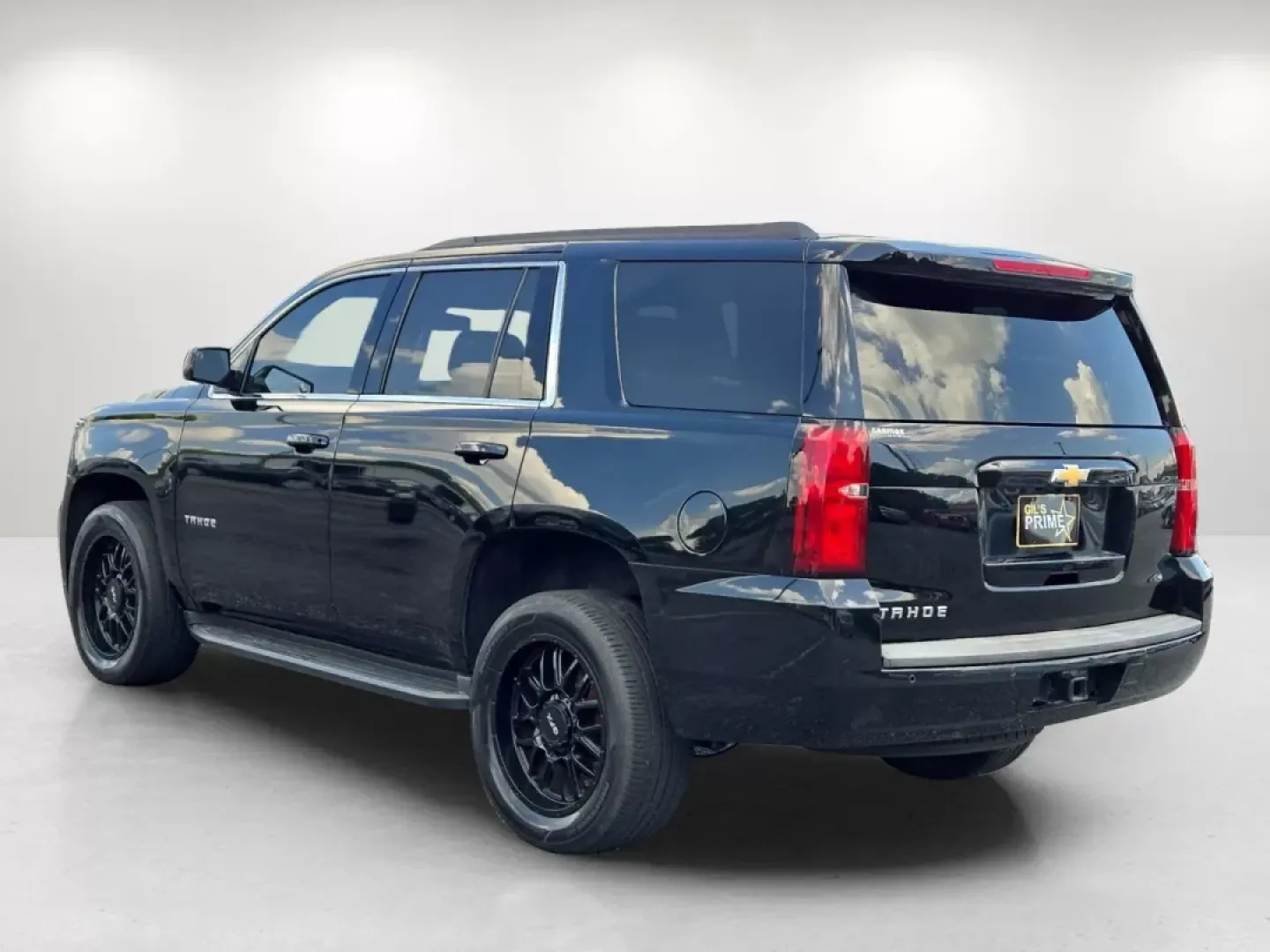 2019 /Jet Black Chevrolet Tahoe LS (1GNSCAKC7KR) with an Other engine, located at 521 Old Farm Lane Rd, Prattville, AL, 36066, (334) 325-1505, 32.482460, -86.416367 - **Discover the Perfect Family Adventure Vehicle: 2019 Chevrolet Tahoe LS at Gils Auto - Columbus #2!**<br /> <br /> Are you searching for a spacious, versatile SUV that can handle everything from school runs to weekend getaways? Look no further than the 2019 Chevrolet Tahoe LS, available now at Gils - Photo#5