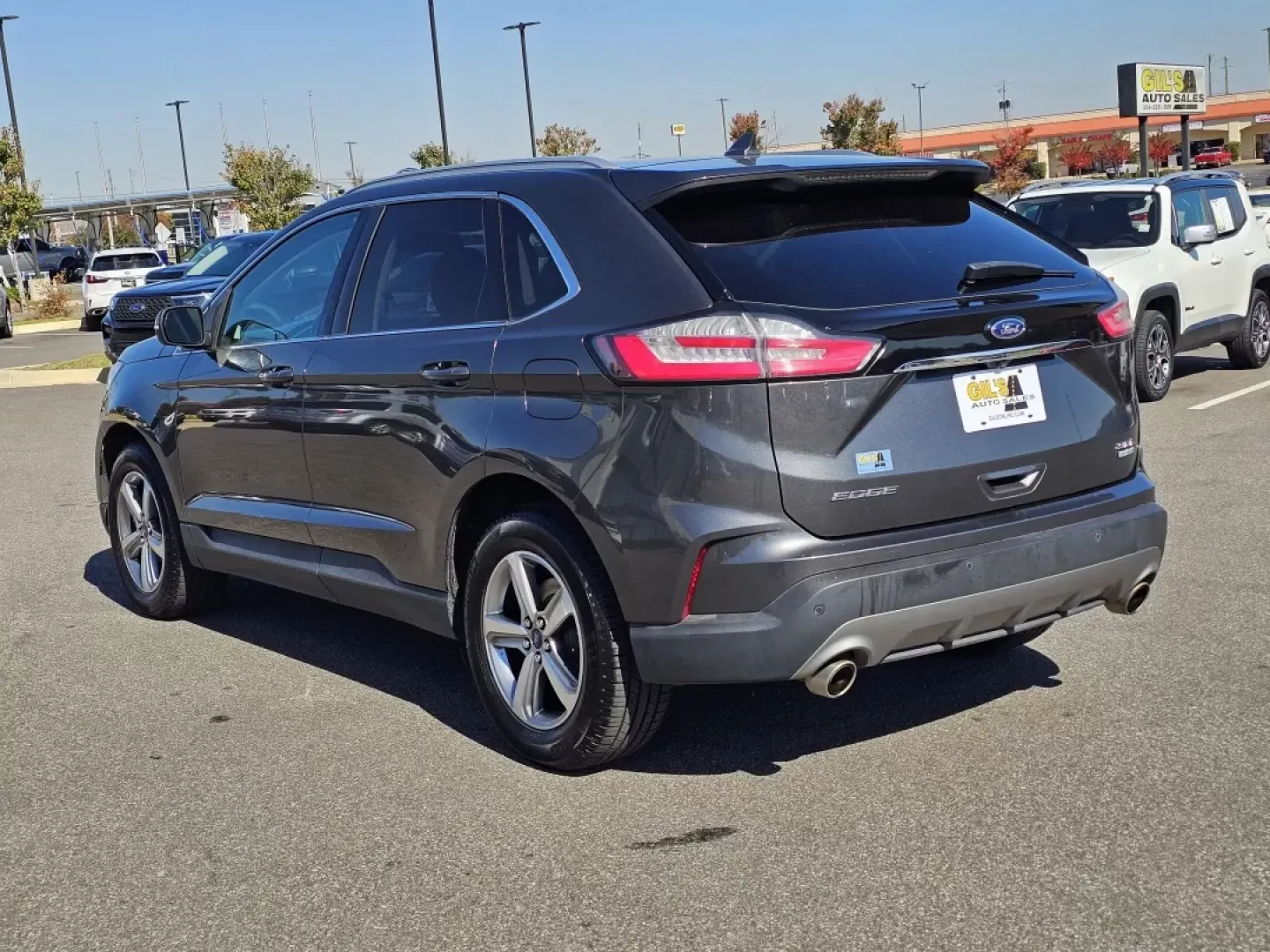 2019 Ford Edge SEL (2FMPK3J90KB) with an Other engine, located at 521 Old Farm Lane Rd, Prattville, AL, 36066, (334) 325-1505, 32.482460, -86.416367 - Experience the ultimate in versatility with this 2019 Ford Edge SEL, perfect for anyone from busy professionals to growing families! Whether you need a reliable commuter vehicle for those daily drives around Prattville or a spacious SUV for weekend adventures, this Edge delivers on all fronts. With - Photo#6