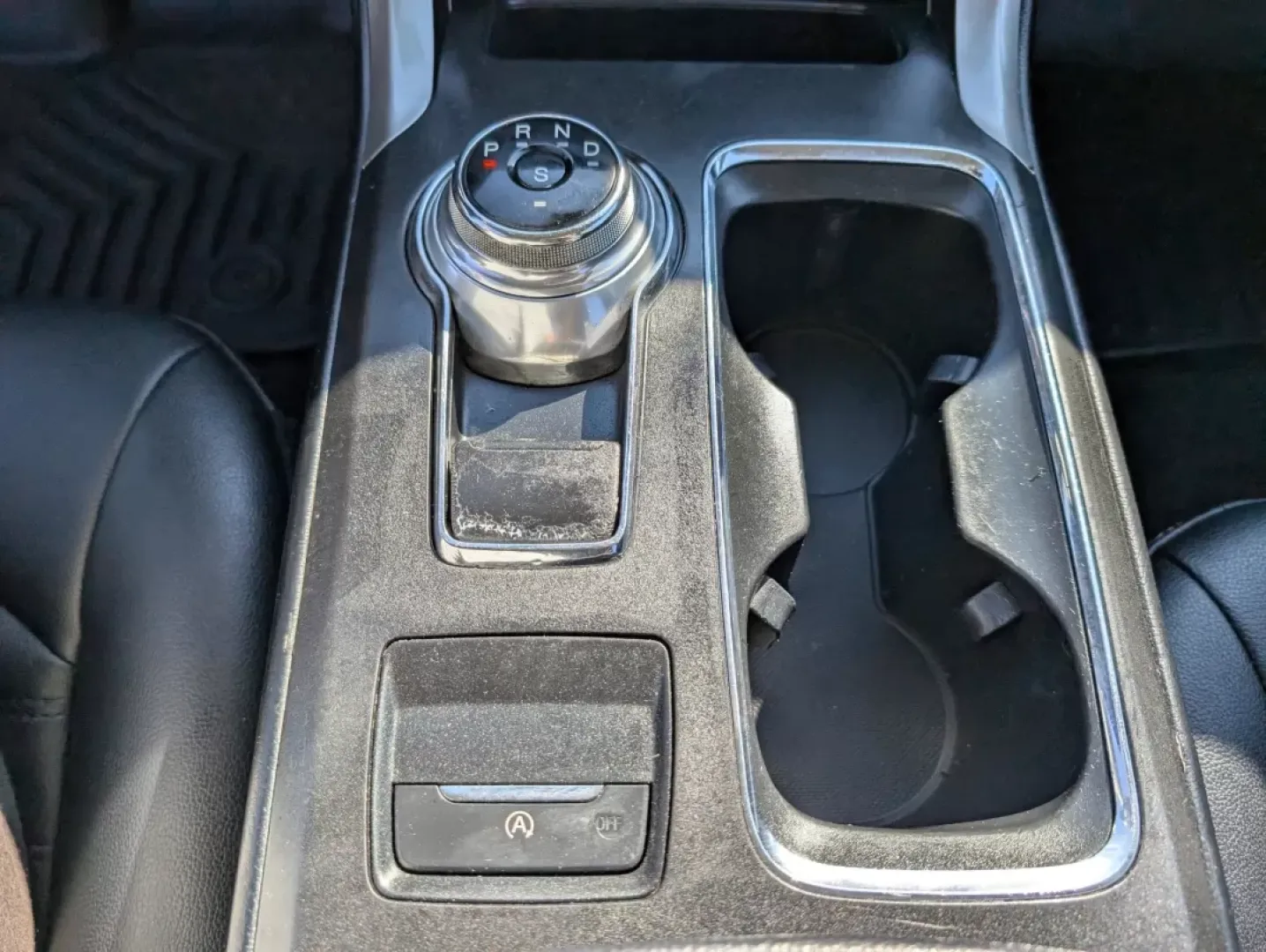 2019 Ford Fusion SEL (3FA6P0CD2KR) with an Other engine, located at 1430 Gateway Drive, Opelika, AL, 36801, (334) 239-0944, 32.637871, -85.409790 - Discover your next adventure with the 2019 Ford Fusion SEL, a perfect blend of style, comfort, and practicality for those seeking a reliable ride in Phenix City, AL. Whether you're making daily commutes or planning weekend getaways with family and friends, this sedan is designed to elevate your driv - Photo#12