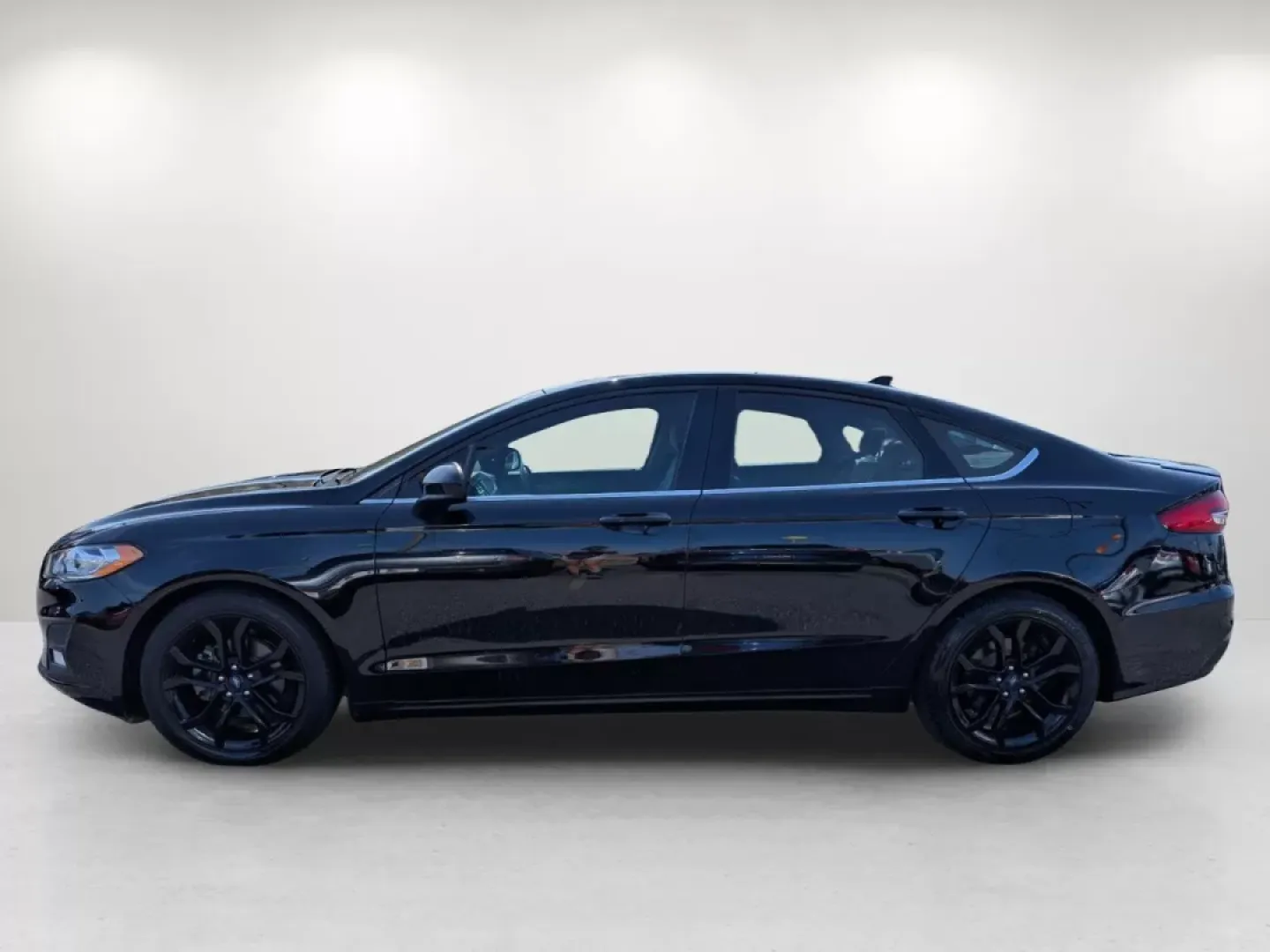 2019 Ford Fusion SE (3FA6P0HD1KR) with an Other engine, located at 804 22nd Ave, Phenix City, AL, 36870, (334) 297-1860, 32.484749, -85.024475 - **Experience Freedom on the Road with the 2019 Ford Fusion SE Perfect for Every Journey!**<br /> <br /> Are you searching for a versatile sedan that fits seamlessly into your busy lifestyle? Look no further than the 2019 Ford Fusion SE, now available at Gils Auto in Phenix City, AL. This stylish ve - Photo#7