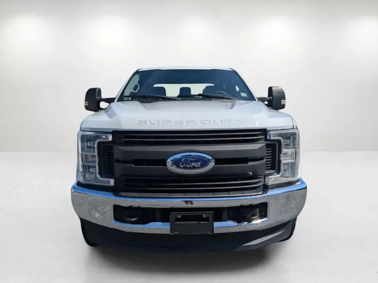 2019 Ford Super Duty F-250 SRW XL (1FT7W2B62KE) with an Other engine, located at 7000 Northlake Connector, Columbus, GA, 31904, (706) 987-8085, 32.524975, -84.978134 - **Unlock Adventure with the 2019 Ford Super Duty F-250 SRW at Gils Auto - Columbus #2!**<br /> <br /> Are you ready to take your family adventures, work projects, or weekend getaways to the next level? The 2019 Ford Super Duty F-250 SRW is the perfect companion for those who demand strength, reliabi - Photo#1