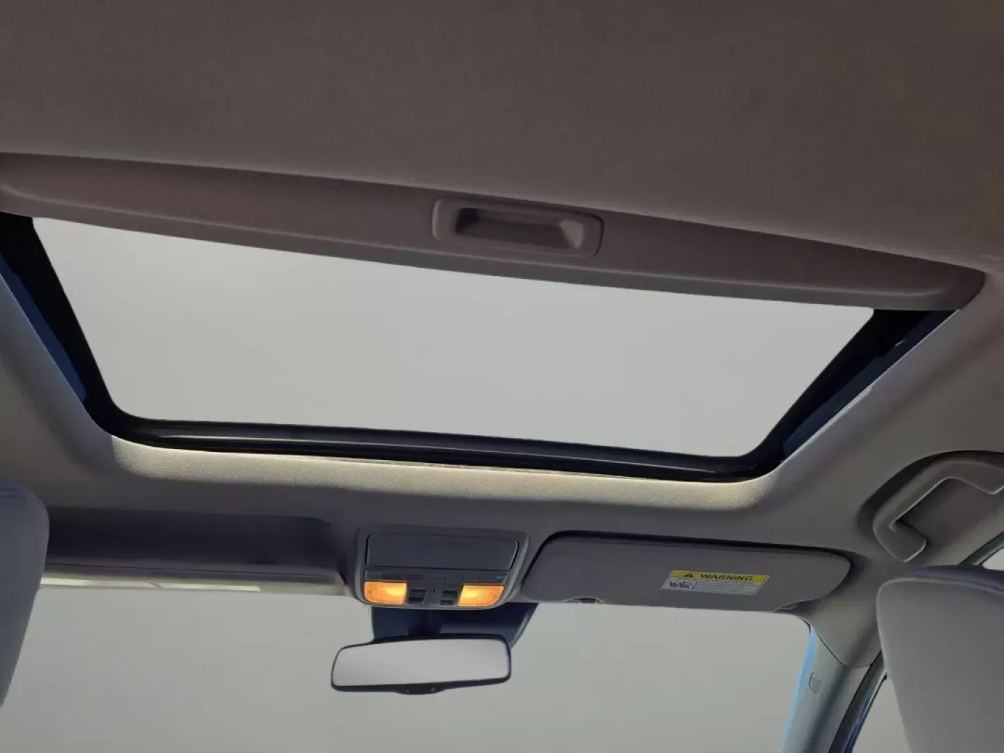 2019 Honda CR-V Touring (7FARW1H97KE) with an Other engine, located at 521 Old Farm Lane Rd, Prattville, AL, 36066, (334) 325-1505, 32.482460, -86.416367 - **Discover Adventure with the 2019 Honda CR-V Touring at Gils Auto Your Gateway to Affordable, Reliable Driving!**<br /> <br /> Are you ready to elevate your driving experience and embrace your next adventure? Look no further than this stunning 2019 Honda CR-V in captivating blue, available now at - Photo#16