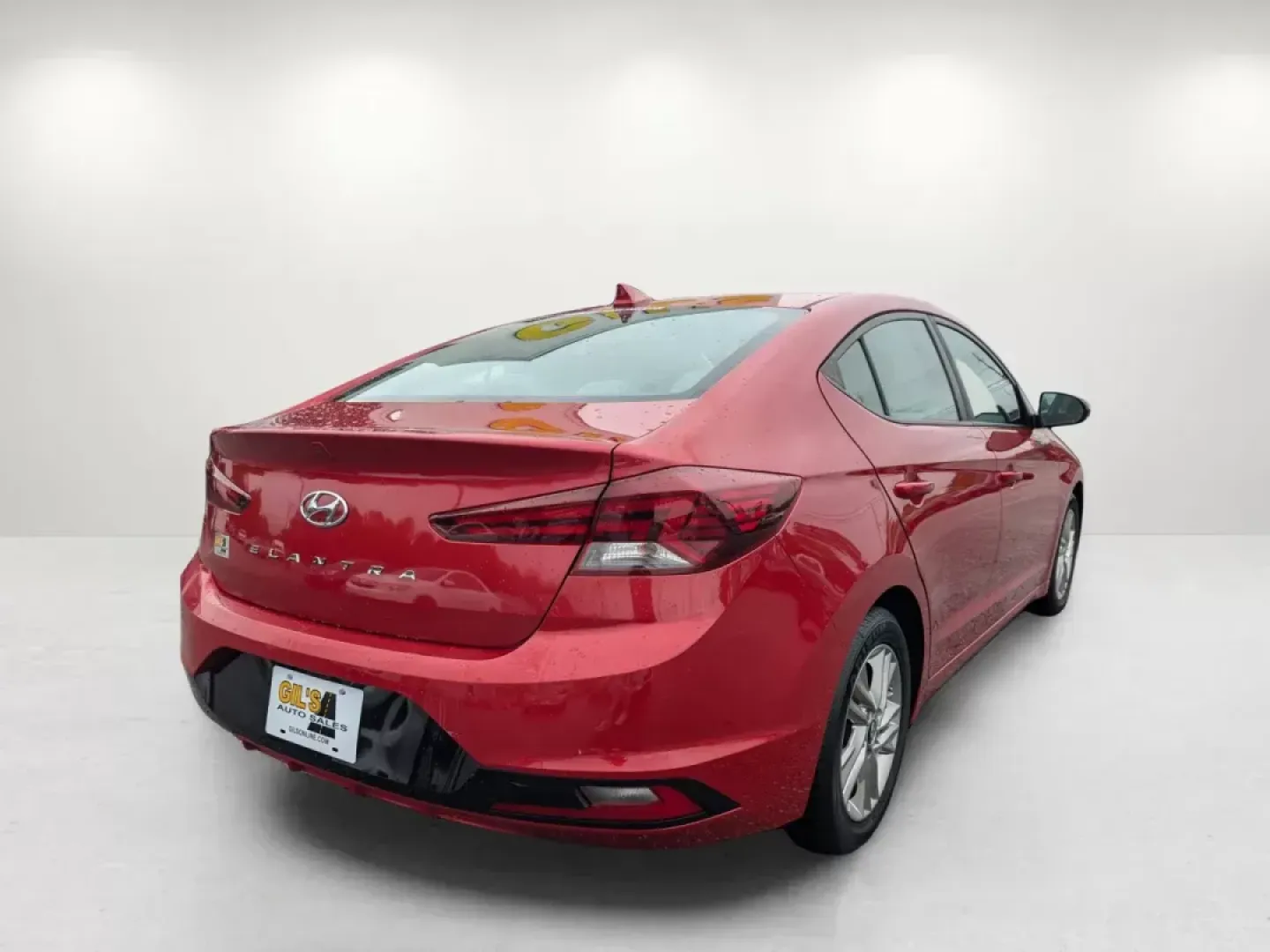 2019 /Gray Hyundai Elantra SEL (5NPD84LF3KH) with an Other engine, located at 5115 14th Ave., Columbus, GA, 31904, (706) 323-0345, 32.511494, -84.971046 - **Discover Your Next Adventure with the 2019 Hyundai Elantra SEL at Gils Auto - Columbus #2!**<br /> <br /> Are you searching for a reliable and stylish sedan perfect for everyday commutes, weekend getaways, or family outings? Look no further than the stunning **2019 Hyundai Elantra SEL** available - Photo#5
