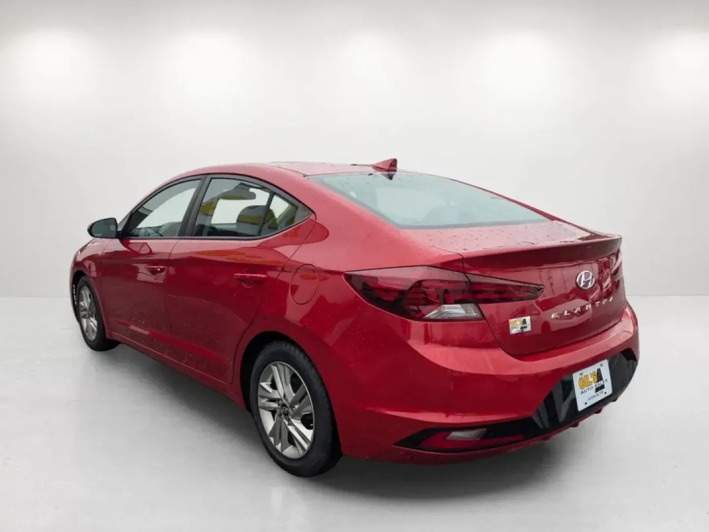 2019 /Gray Hyundai Elantra SEL (5NPD84LF3KH) with an Other engine, located at 5115 14th Ave., Columbus, GA, 31904, (706) 323-0345, 32.511494, -84.971046 - **Discover Your Next Adventure with the 2019 Hyundai Elantra SEL at Gils Auto - Columbus #2!**<br /> <br /> Are you searching for a reliable and stylish sedan perfect for everyday commutes, weekend getaways, or family outings? Look no further than the stunning **2019 Hyundai Elantra SEL** available - Photo#7