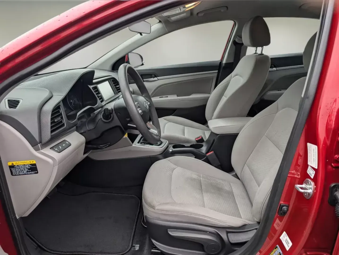2019 /Gray Hyundai Elantra SEL (5NPD84LF3KH) with an Other engine, located at 5115 14th Ave., Columbus, GA, 31904, (706) 323-0345, 32.511494, -84.971046 - **Discover Your Next Adventure with the 2019 Hyundai Elantra SEL at Gils Auto - Columbus #2!**<br /> <br /> Are you searching for a reliable and stylish sedan perfect for everyday commutes, weekend getaways, or family outings? Look no further than the stunning **2019 Hyundai Elantra SEL** available - Photo#10
