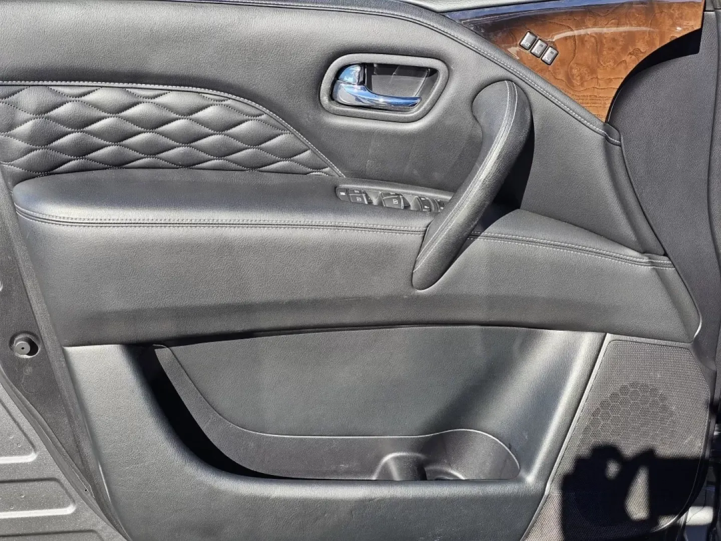 2019 /Graphite Infiniti QX80 LUXE (JN8AZ2NE3K9) with an Other engine, located at 3959 U.S. 80 W, Phenix City, AL, 36870, (334) 297-4885, 32.469296, -85.135185 - Experience luxury and adventure with the 2019 Infiniti QX80 LUXE, the perfect SUV for those who crave space, comfort, and sophistication. Ideal for growing families, weekend getaways, or commuting in style, this vehicle is designed to elevate your lifestyle while ensuring safety and convenience. At - Photo#8