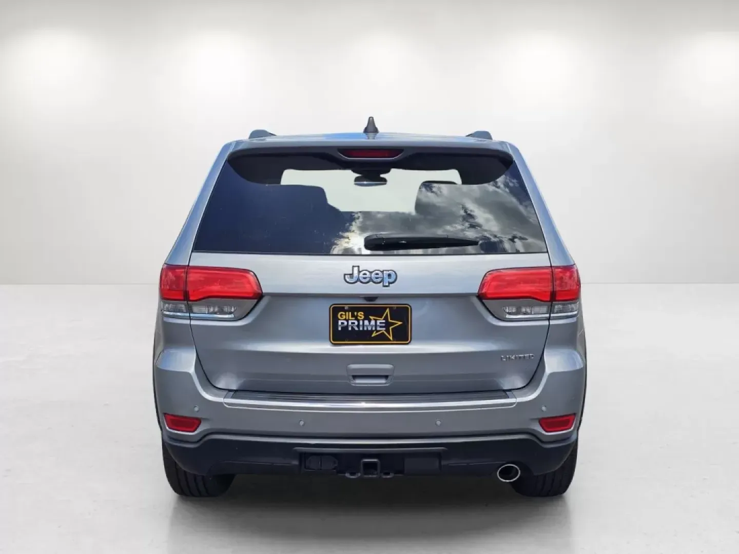 2019 /Black Jeep Grand Cherokee Limited (1C4RJEBG1KC) with an Other engine, located at 1430 Gateway Drive, Opelika, AL, 36801, (334) 239-0944, 32.637871, -85.409790 - Experience the ultimate blend of style, capability, and comfort with the stunning 2019 Jeep Grand Cherokee Limited at Gils Auto - Prattville. Whether you're navigating the busy streets of Prattville, AL, or embarking on a weekend adventure with family and friends, this SUV is designed to elevate you - Photo#3