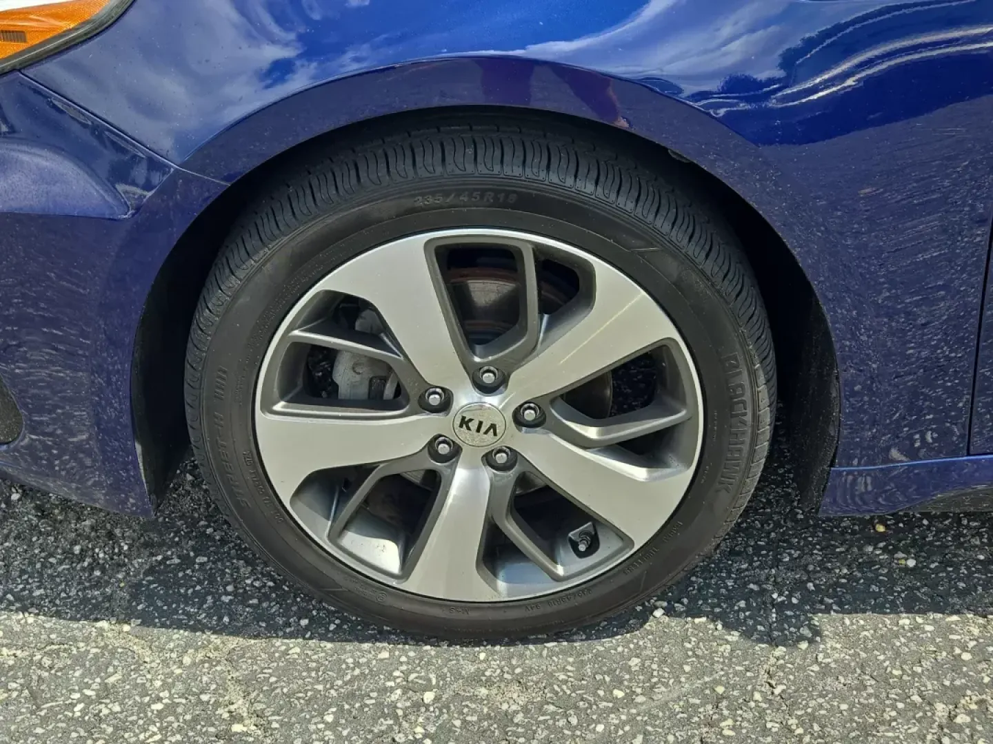 2019 /Black Kia Optima S (5XXGT4L33KG) with an Other engine, located at 5115 14th Ave., Columbus, GA, 31904, (706) 323-0345, 32.511494, -84.971046 - **Discover Your Next Adventure with the 2019 Kia Optima at Gils Auto - Columbus!**<br /> <br /> Are you ready to elevate your daily commute or family road trips? The 2019 Kia Optima is the perfect blend of style, comfort, and functionality, making it an ideal choice for growing families, busy profes - Photo#8