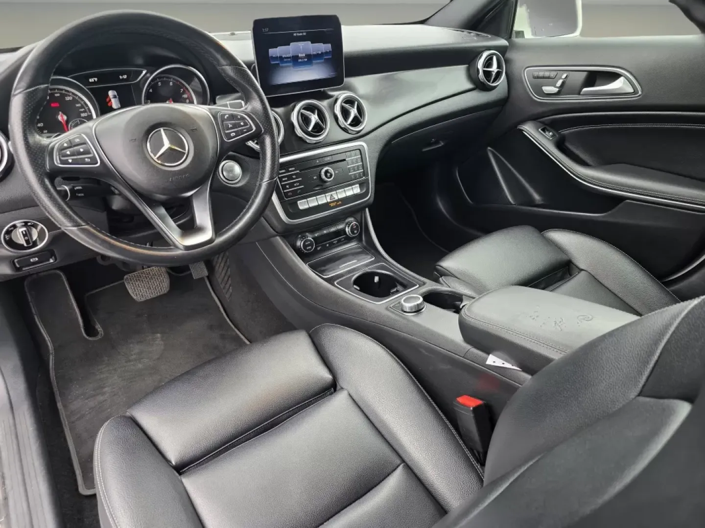 2019 Mercedes-Benz GLA GLA 250 (WDCTG4EB1KU) with an Other engine, located at 804 22nd Ave, Phenix City, AL, 36870, (334) 297-1860, 32.484749, -85.024475 - Are you ready to elevate your daily commute or family adventures? Look no further than this stunning 2019 Mercedes-Benz GLA 250, available now at Gils Auto in Phenix City, AL. Perfectly tailored for those who seek a blend of luxury and practicality, this SUV promises to be your reliable companion fo - Photo#15