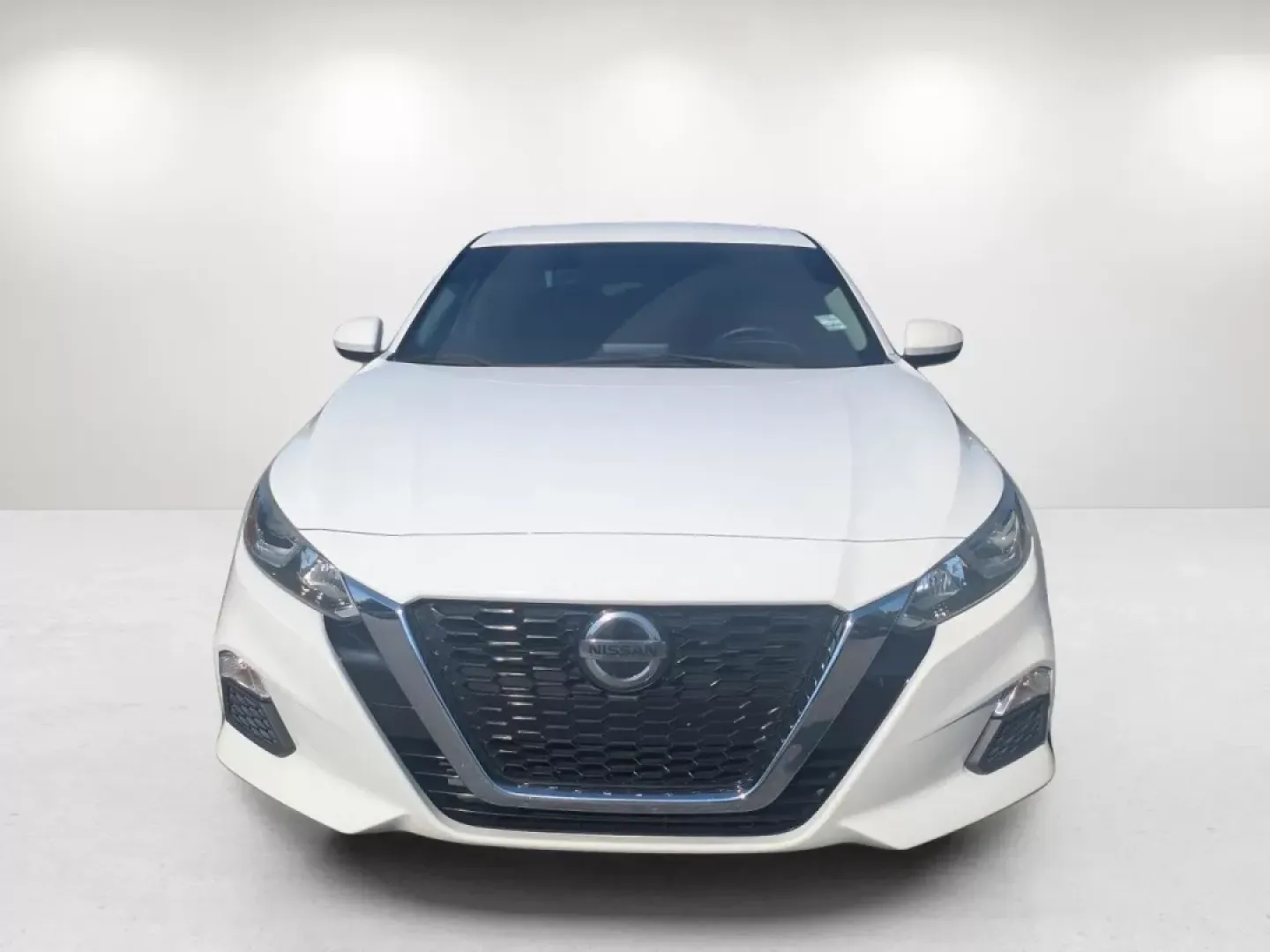 2019 /Charcoal Nissan Altima 2.5 S (1N4BL4BVXKC) with an Other engine, located at 1430 Gateway Drive, Opelika, AL, 36801, (334) 239-0944, 32.637871, -85.409790 - **Drive Your Dreams with the 2019 Nissan Altima Perfect for Everyday Adventures!**<br /> <br /> Are you in the market for a reliable vehicle that balances comfort, style, and efficiency? Look no further than this stunning 2019 Nissan Altima, now available at Gils Auto in Phenix City, AL. Whether yo - Photo#1