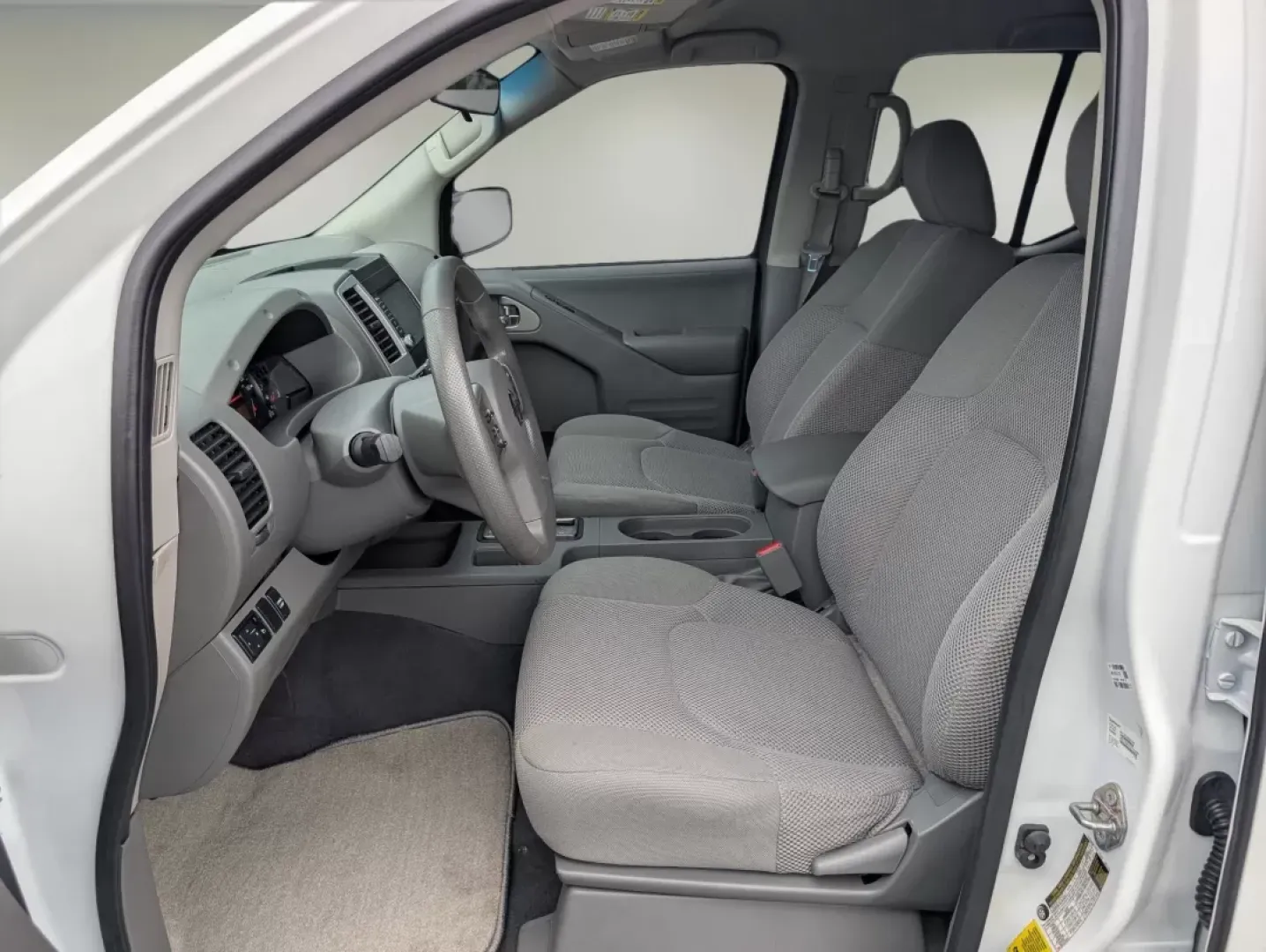 2019 /Steel Nissan Frontier SV (1N6AD0ER7KN) with an Other engine, located at 1430 Gateway Drive, Opelika, AL, 36801, (334) 239-0944, 32.637871, -85.409790 - Are you searching for the perfect vehicle to enhance your active lifestyle? Look no further than the 2019 Nissan Frontier SV, a rugged and reliable crew cab pickup that's ready for anything-from weekend getaways to daily commutes. Available at Gils Auto, a trusted Buy Here Pay Here dealership locate - Photo#8