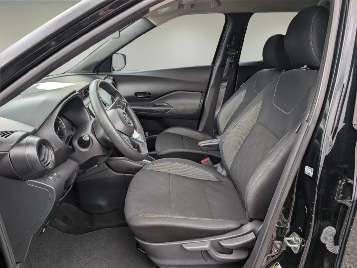 2019 /Charcoal Nissan Kicks S (3N1CP5CU7KL) with an Other engine, located at 804 22nd Ave, Phenix City, AL, 36870, (334) 297-1860, 32.484749, -85.024475 - **Elevate Your Adventures with the 2019 Nissan Kicks at Gils Auto!**<br /> <br /> Are you in search of the perfect vehicle to boost your lifestyle? Whether you're a growing family needing reliable transportation, a commuter looking for efficiency, or an adventure seeker ready for weekend getaways, t - Photo#9