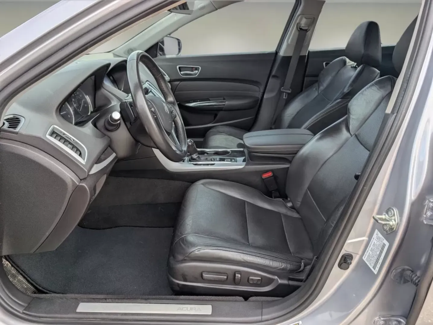 2020 Acura TLX w/Technology Pkg (19UUB1F56LA) with an Other engine, located at 5115 14th Ave., Columbus, GA, 31904, (706) 323-0345, 32.511494, -84.971046 - **Elevate Your Commute with the 2020 Acura TLX at Gils Auto in Phenix City, AL!**<br /> <br /> Are you on the lookout for a vehicle that perfectly blends luxury with functionality? Imagine every drive transformed into a delightful experience, whether you're commuting to work or heading out on a week - Photo#10