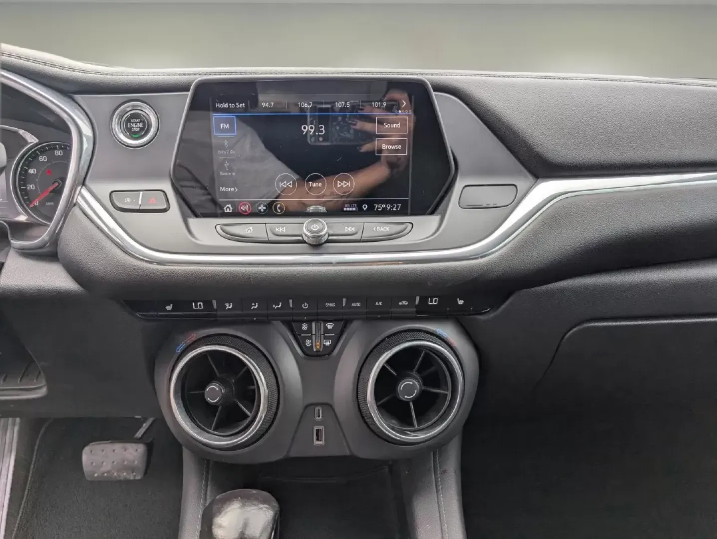 2020 /Jet Black Chevrolet Blazer LT (3GNKBBRA7LS) with an Other engine, located at 3959 U.S. 80 W, Phenix City, AL, 36870, (334) 297-4885, 32.469296, -85.135185 - **Discover Your Next Adventure with the 2020 Chevrolet Blazer LT at Gils Auto!**<br /> <br /> Are you in the market for a versatile and stylish SUV that caters to your family's needs, weekend adventures, or daily commutes? Look no further than the stunning 2020 Chevrolet Blazer LT, available now at - Photo#13