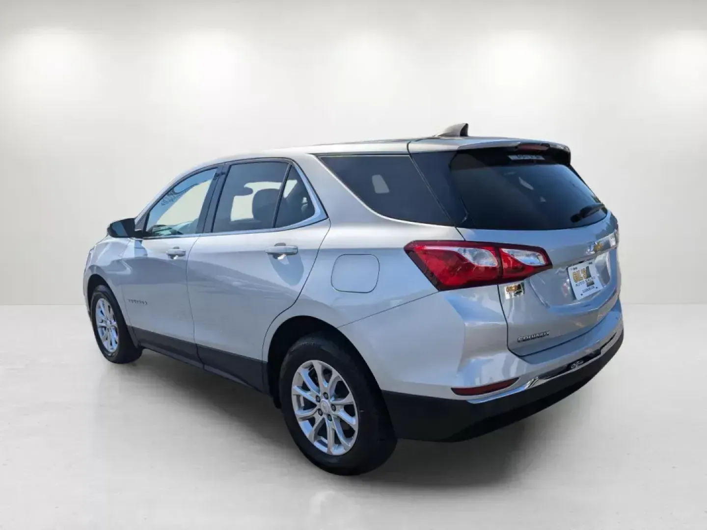 2020 Chevrolet Equinox LT (2GNAXTEV4L6) with an Turbocharged Gas I4 1.5L/92 engine, 6-Speed Automatic transmission, located at 3959 U.S. 80 W, Phenix City, AL, 36870, (334) 297-4885, 32.469296, -85.135185 - **Embark on Your Next Adventure with the 2020 Chevrolet Equinox LT at Gils Auto!**<br /> <br /> Are you seeking a reliable, stylish, and versatile SUV that can handle everything from daily commutes to weekend adventures? Look no further than the 2020 Chevrolet Equinox LT, now available at Gils Auto - Photo#7