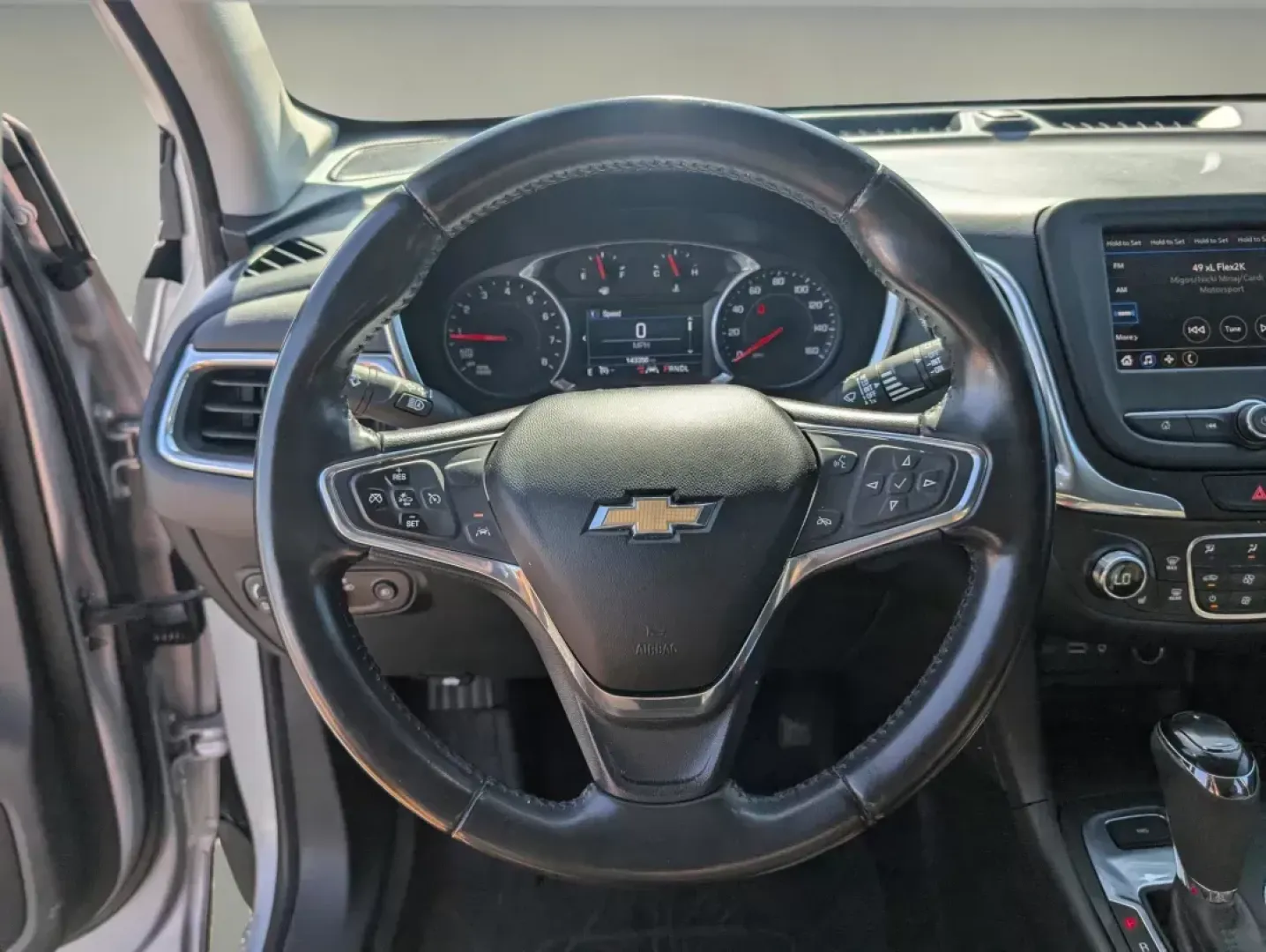 2020 Chevrolet Equinox LT (2GNAXTEV4L6) with an Turbocharged Gas I4 1.5L/92 engine, 6-Speed Automatic transmission, located at 3959 U.S. 80 W, Phenix City, AL, 36870, (334) 297-4885, 32.469296, -85.135185 - **Embark on Your Next Adventure with the 2020 Chevrolet Equinox LT at Gils Auto!**<br /> <br /> Are you seeking a reliable, stylish, and versatile SUV that can handle everything from daily commutes to weekend adventures? Look no further than the 2020 Chevrolet Equinox LT, now available at Gils Auto - Photo#16