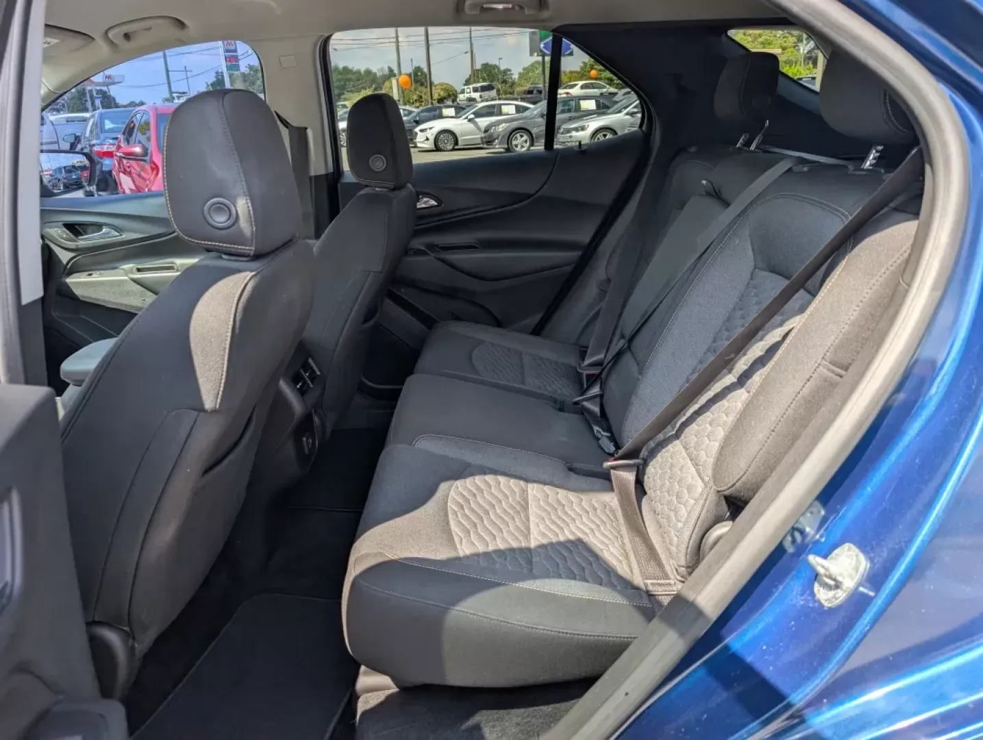 2020 /Jet Black Chevrolet Equinox LT (2GNAXTEVXL6) with an Other engine, located at 3959 U.S. 80 W, Phenix City, AL, 36870, (334) 297-4885, 32.469296, -85.135185 - **Elevate Your Adventures with the 2020 Chevrolet Equinox LT at Gils Auto in Phenix City, AL!**<br /> <br /> Are you ready to embrace a lifestyle filled with adventure, family outings, and everyday convenience? The 2020 Chevrolet Equinox LT, available at Gils Auto located at 3959 U.S. 80 W, Phenix C - Photo#10