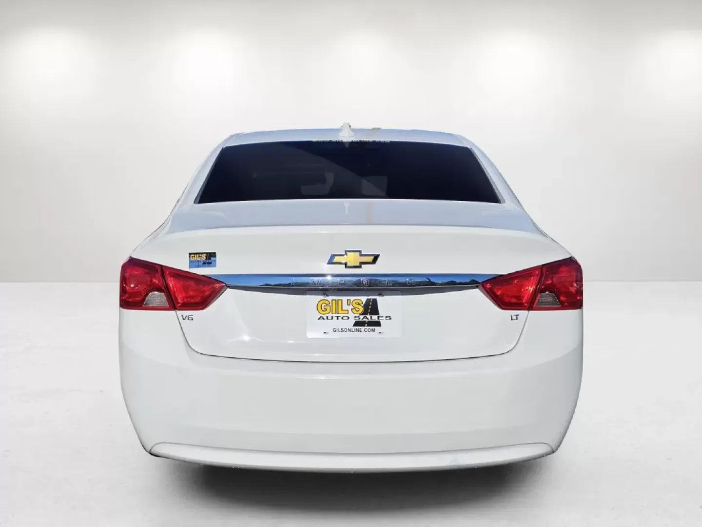 2020 /Jet Black Chevrolet Impala LT (2G11Z5S37L9) with an Other engine, located at 804 22nd Ave, Phenix City, AL, 36870, (334) 297-1860, 32.484749, -85.024475 - Are you looking for a reliable sedan that can elevate your daily commute while providing ample space and comfort for weekend adventures? Look no further than this stunning 2020 Chevrolet Impala LT, now available at Gils Auto in Phenix City, AL! With its sleek Summit White exterior and spacious Jet B - Photo#5