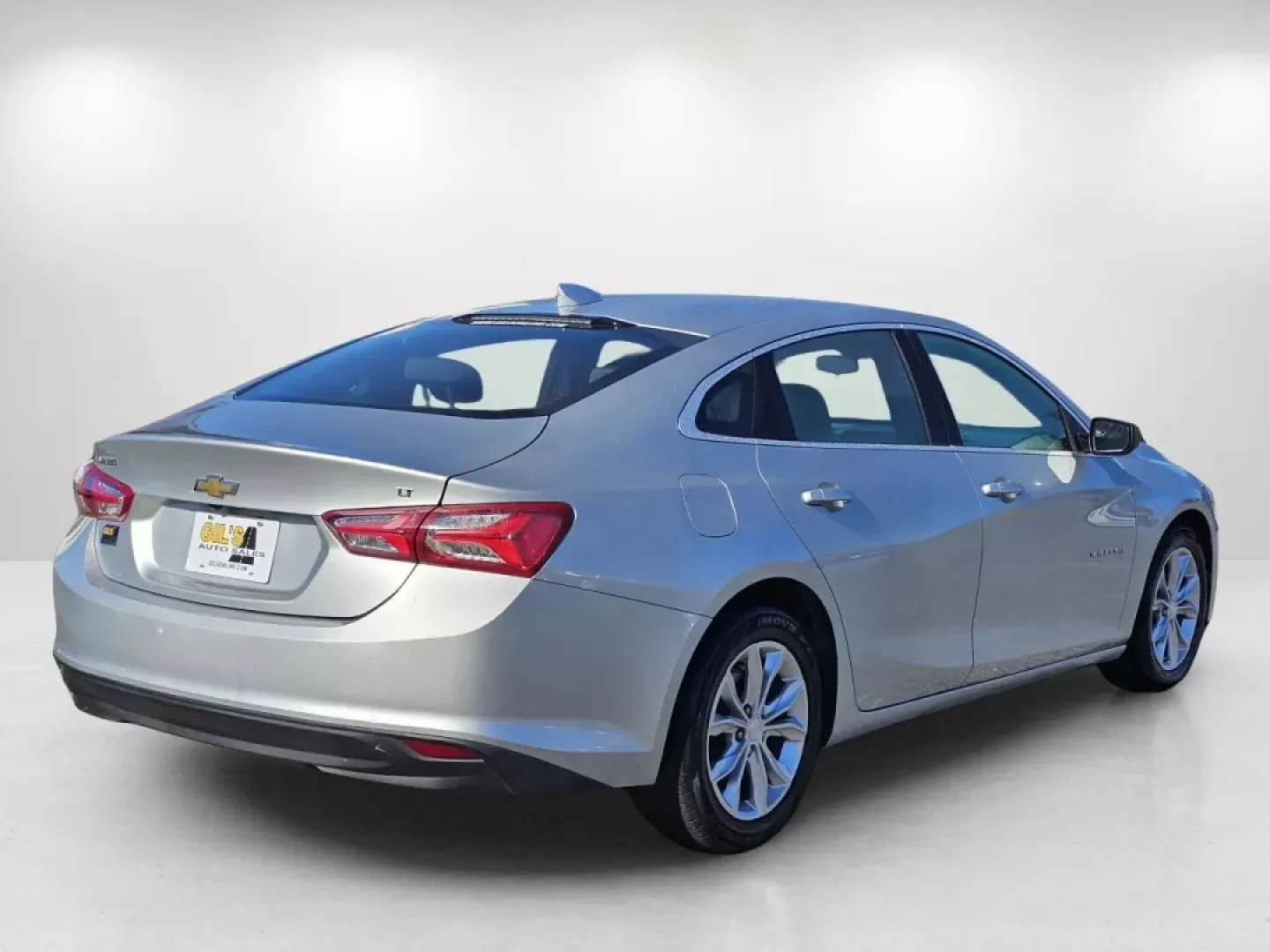 2020 /Jet Black Chevrolet Malibu LT (1G1ZD5ST2LF) with an Other engine, located at 5115 14th Ave., Columbus, GA, 31904, (706) 323-0345, 32.511494, -84.971046 - **Elevate Your Daily Commute with the 2020 Chevrolet Malibu LT Perfect for Every Adventure!**<br /> <br /> Are you tired of your daily commute? Looking for a reliable sedan that not only gets you from point A to B but also enhances your lifestyle? At Gils Auto in Phenix City, AL, we present the 202 - Photo#4